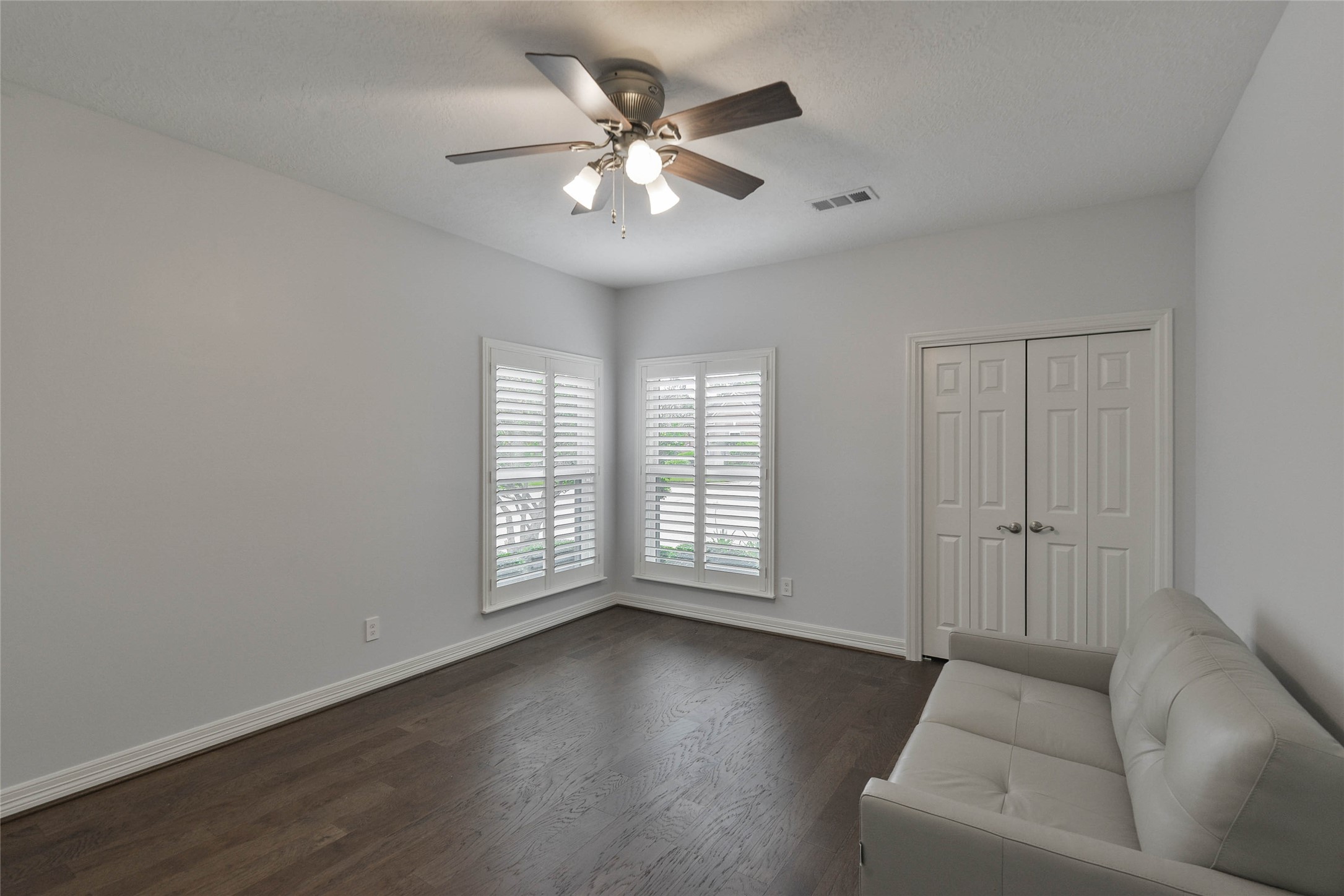 4403 Walham Court Property Photo 34