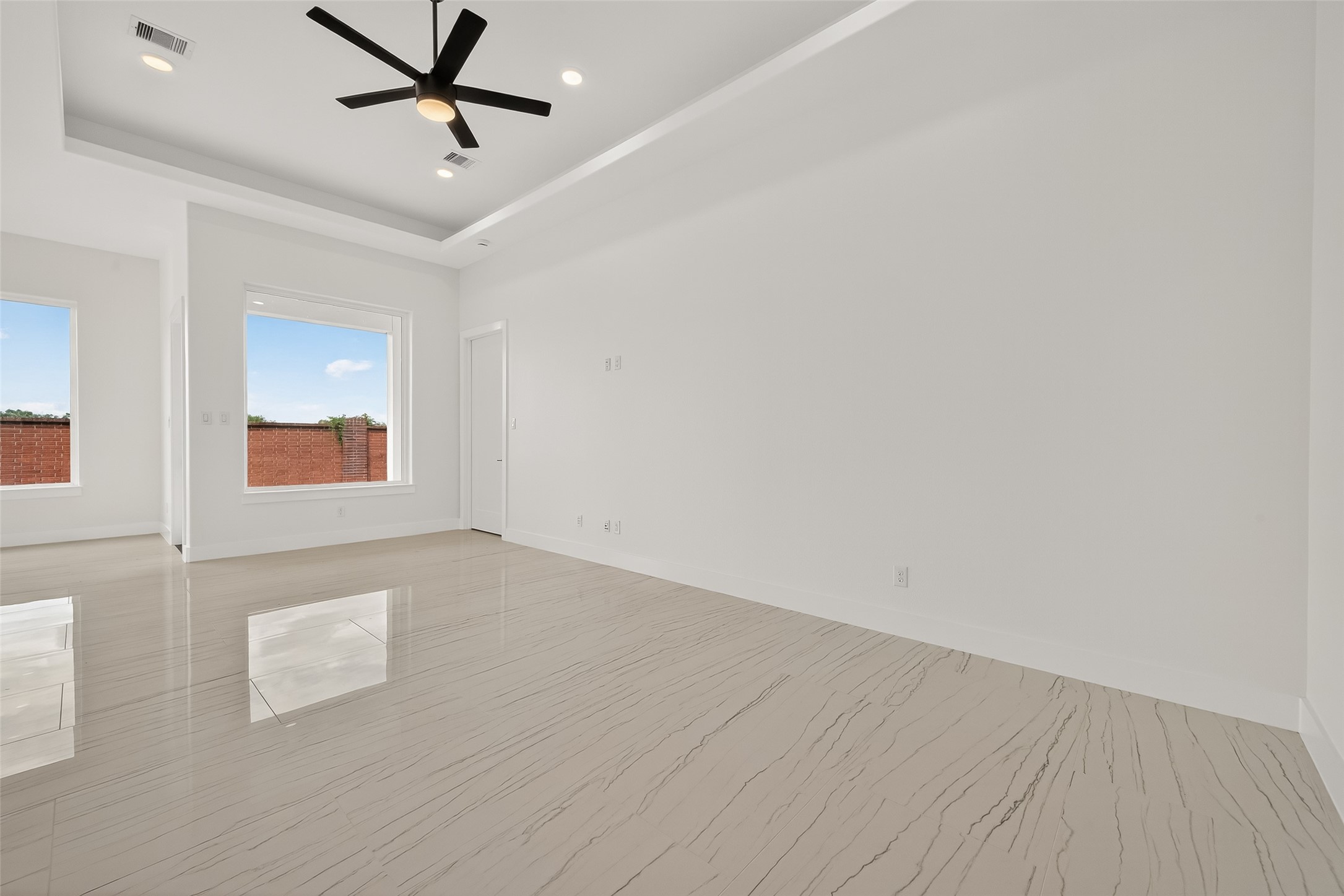 2226 Syrian Street Property Photo 10