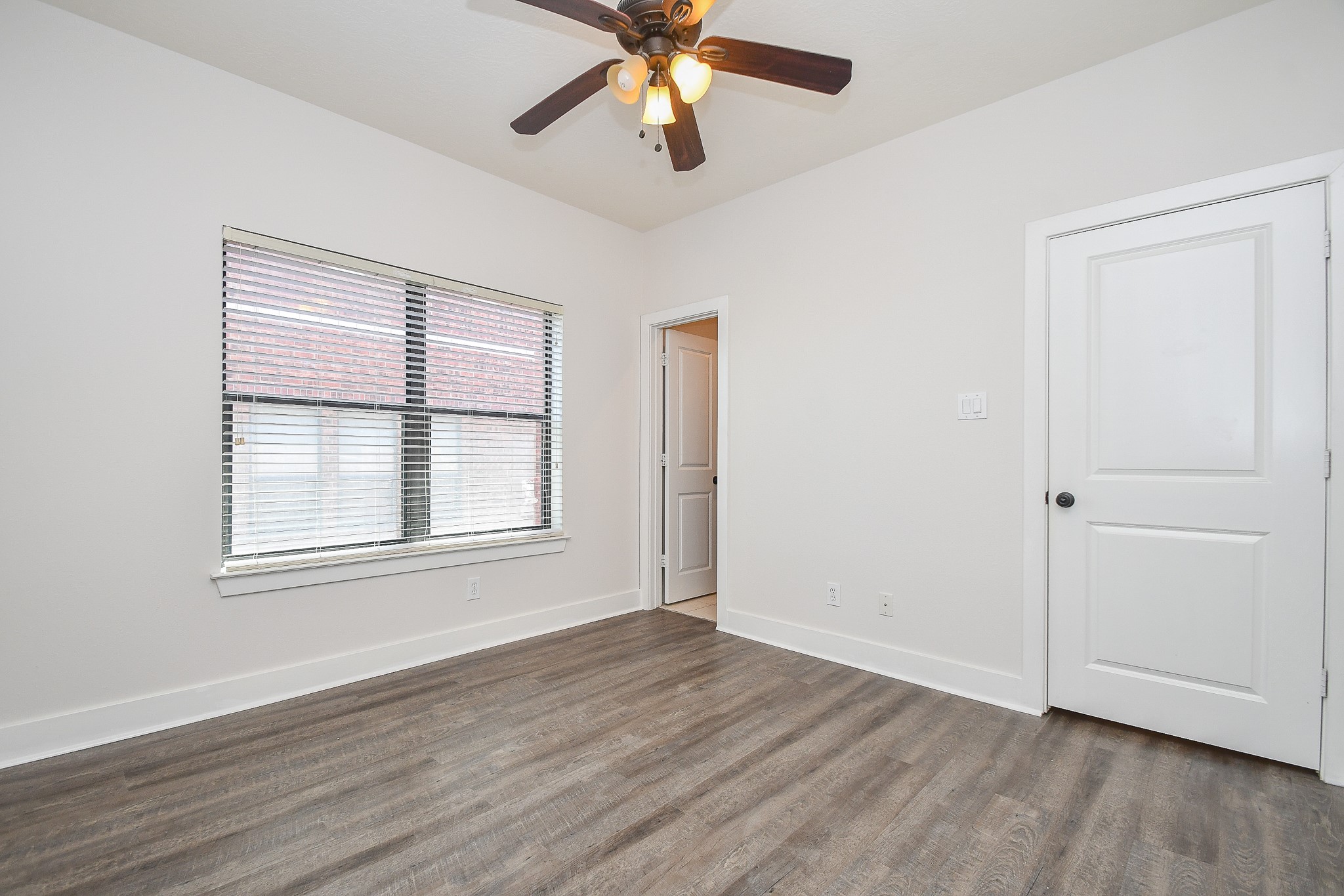 2422 Navigation Boulevard A Property Photo 23