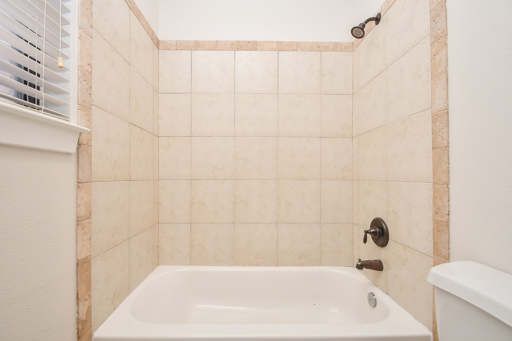 2422 Navigation Boulevard A Property Photo 26