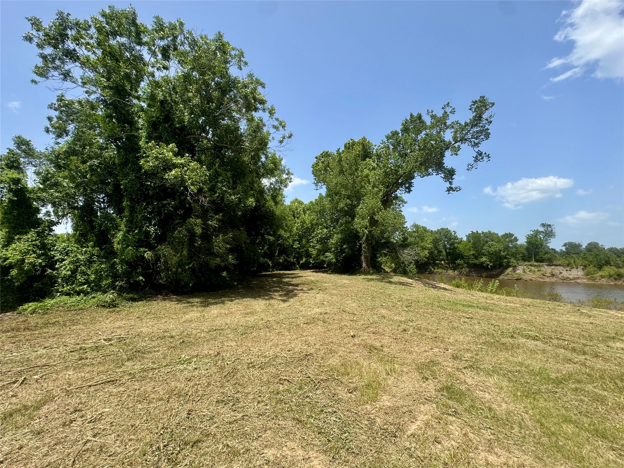 17653 River Road Property Photo 8