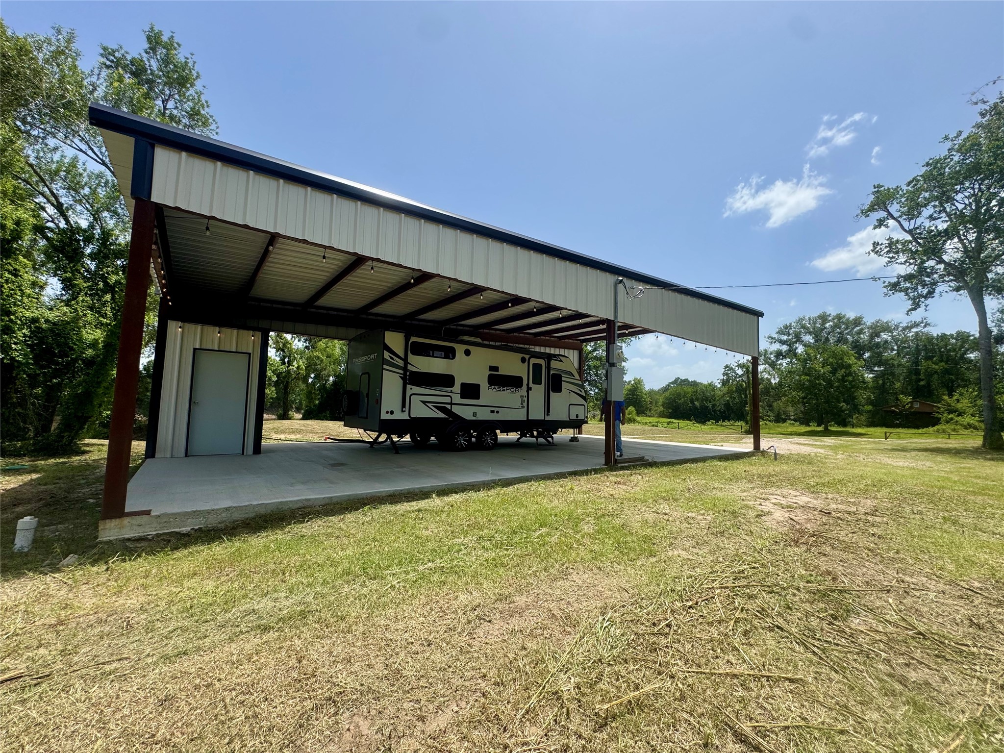 17653 River Road Property Photo 10