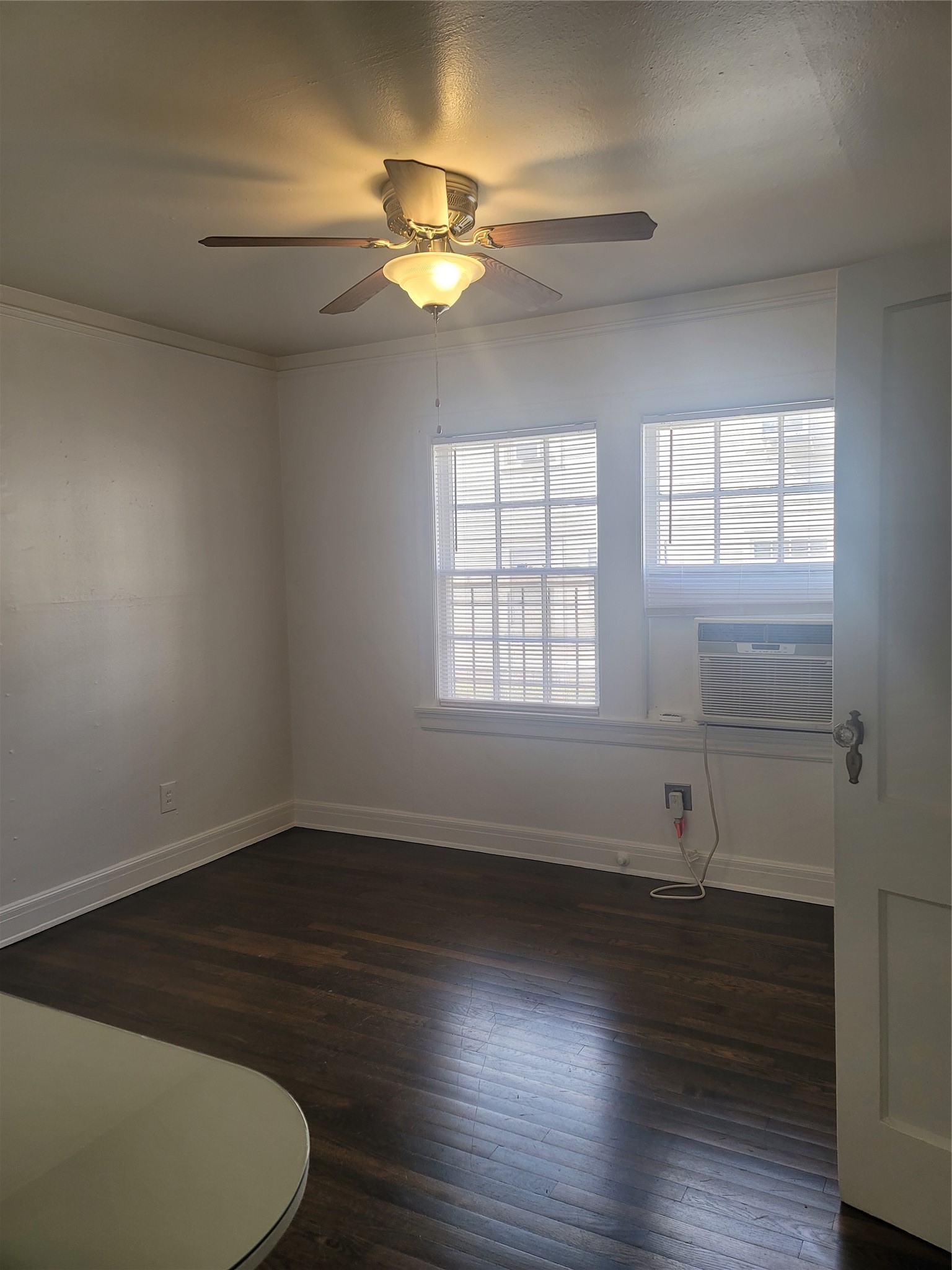 5614 Chartres Street 5 Property Photo 6