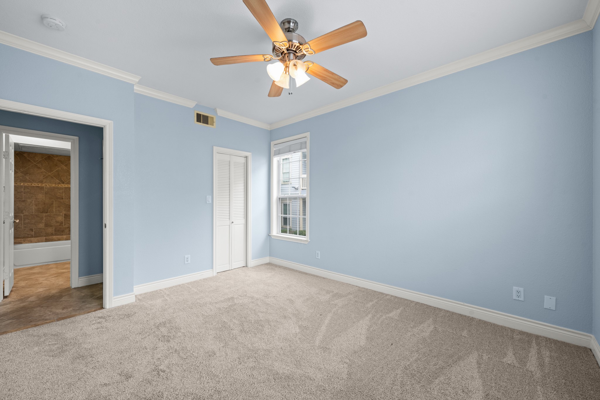 7000 Seawall Boulevard 126 Property Photo 16