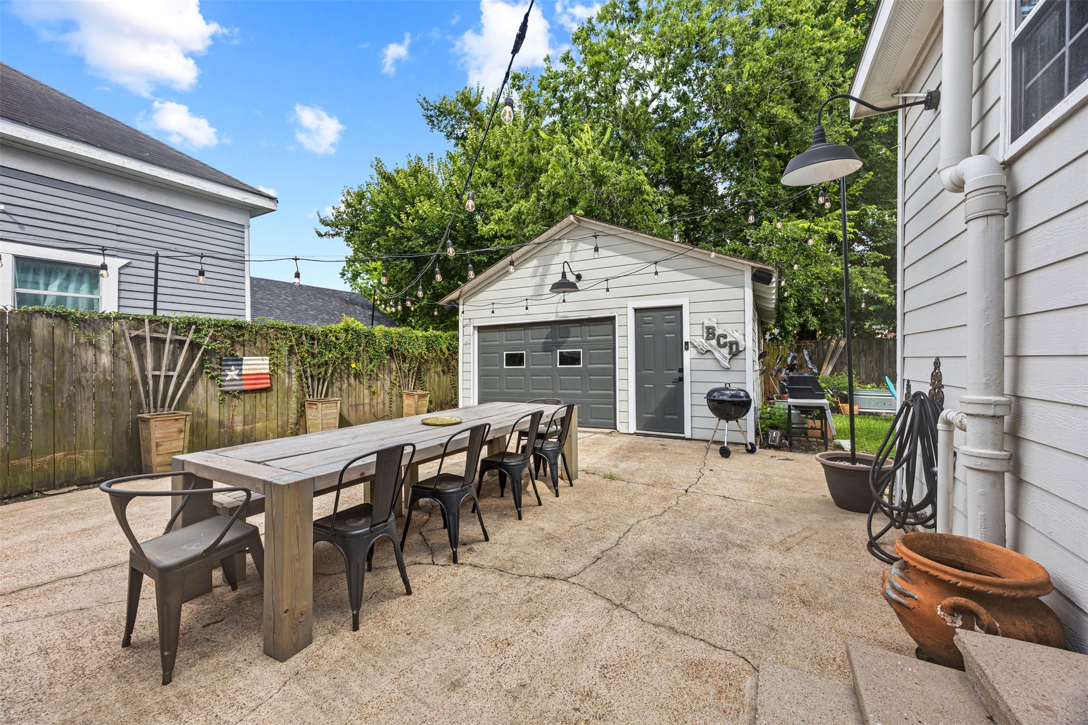 521 N Jenkins Street Property Photo 16