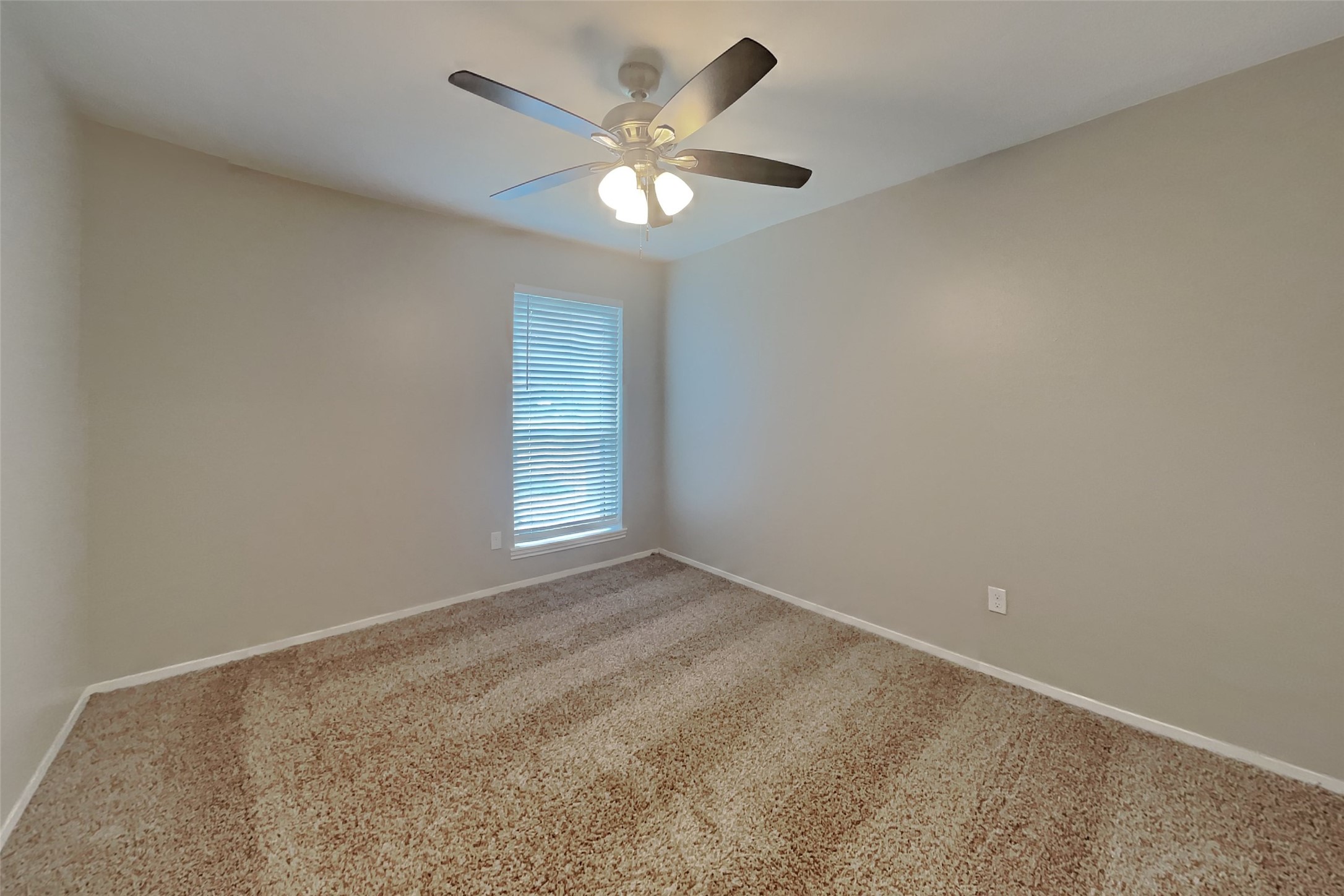 5362 Marian Street Property Photo 14