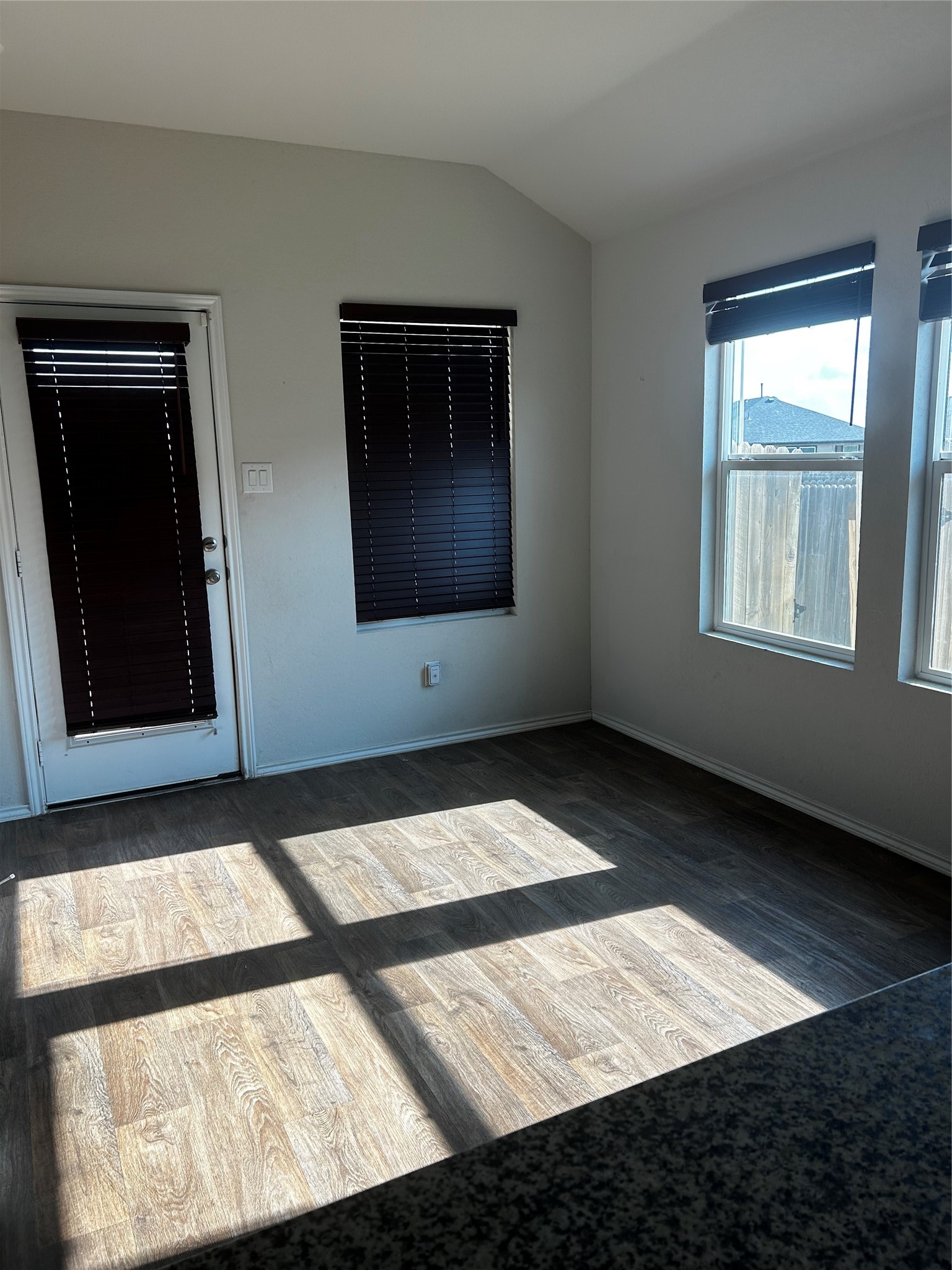205 Lily Pond Trail Property Photo 5