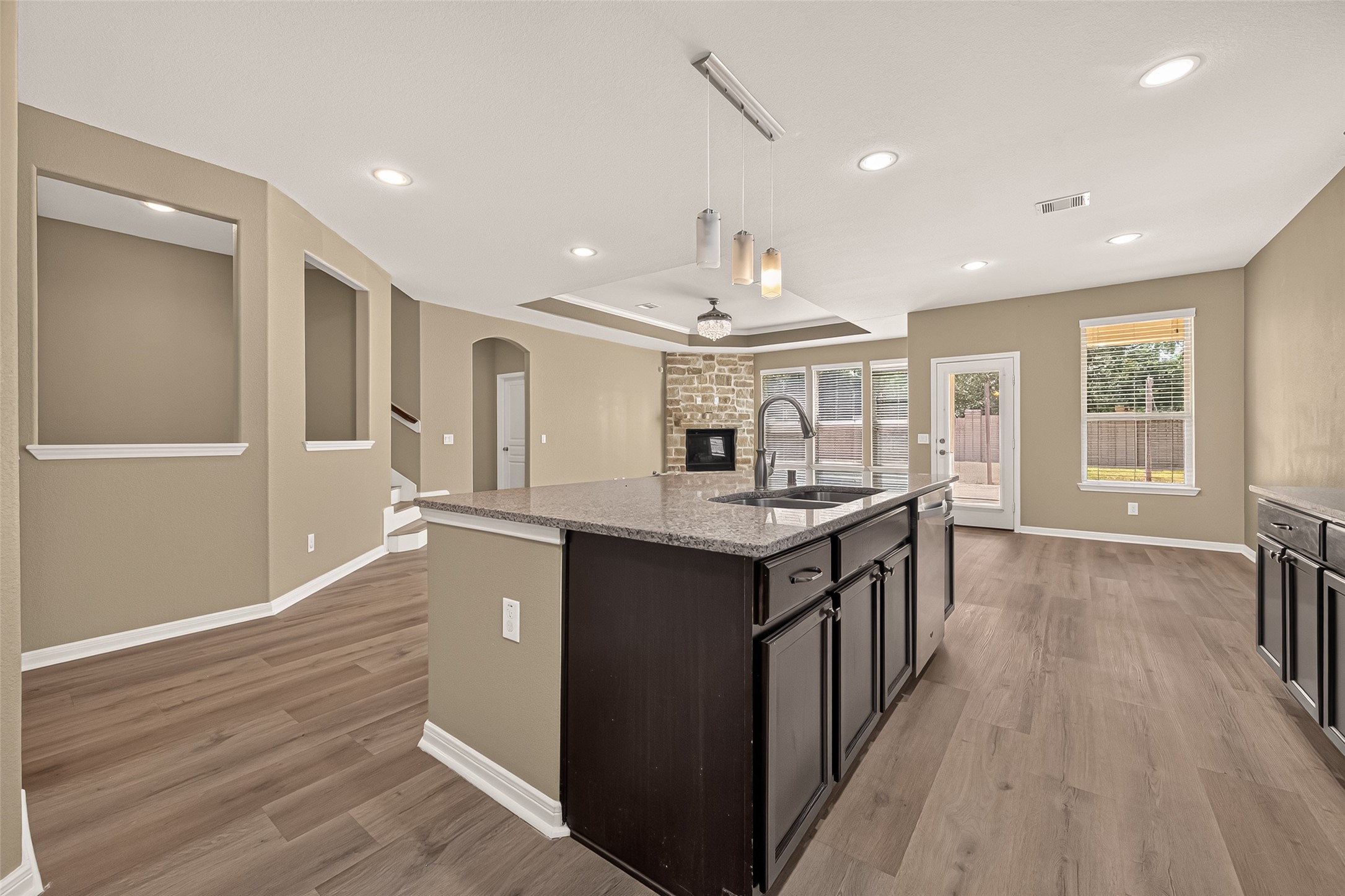 15711 Huddleston Drive Property Photo 16