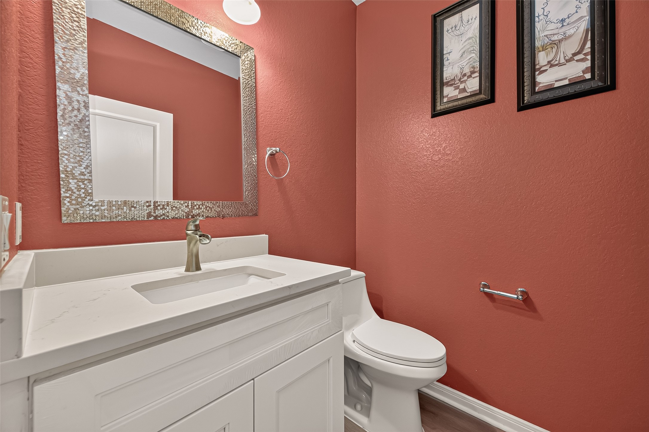 15711 Huddleston Drive Property Photo 27