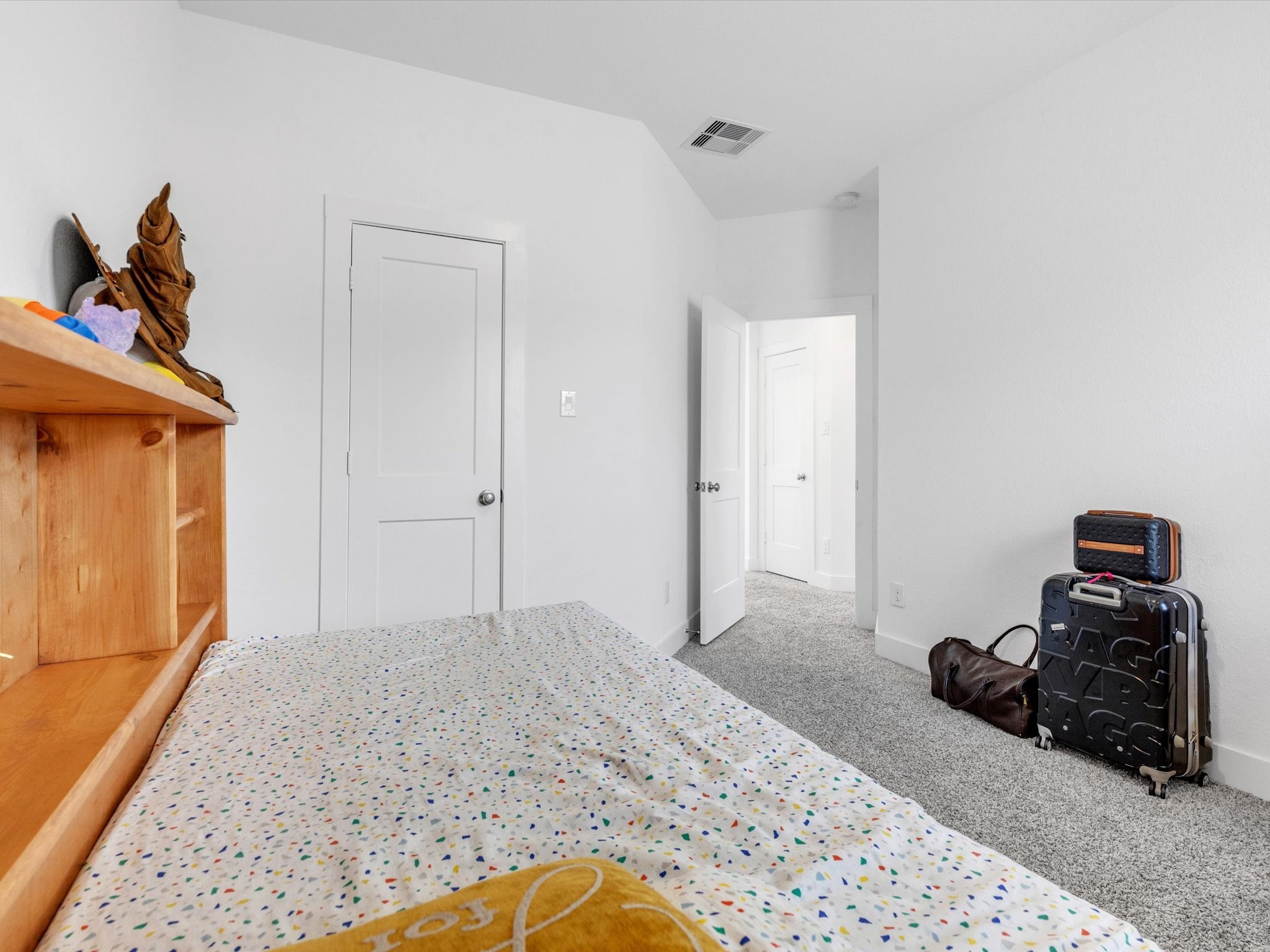 10718 Hidden Rock Drive Property Photo 24