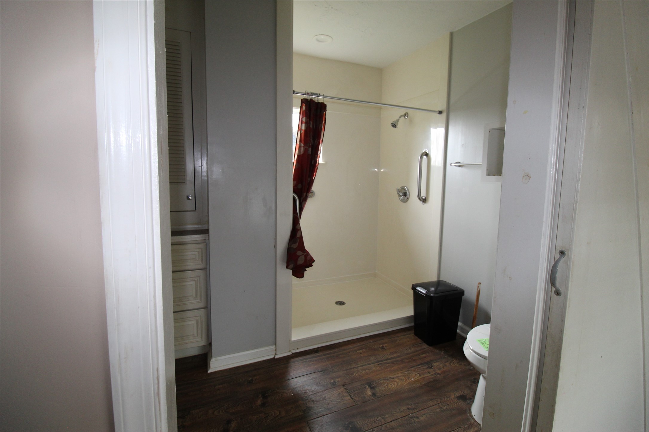 308 James Street Property Photo 9