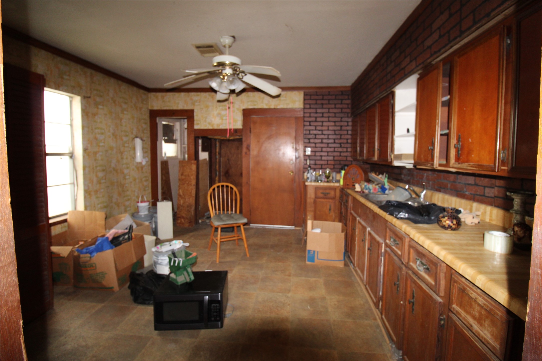 308 James Street Property Photo 16