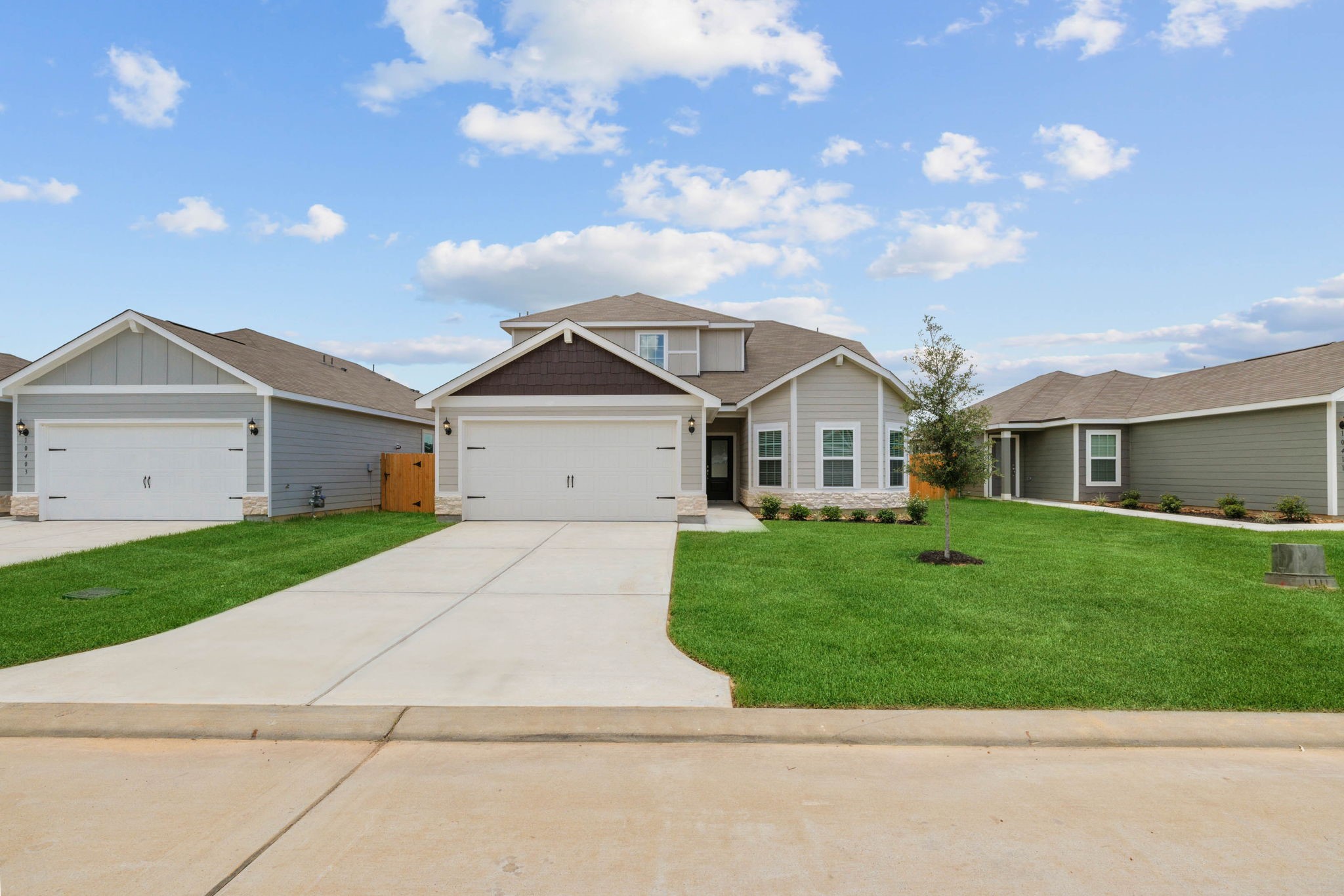 25515 Blooming Hazel Drive Property Photo