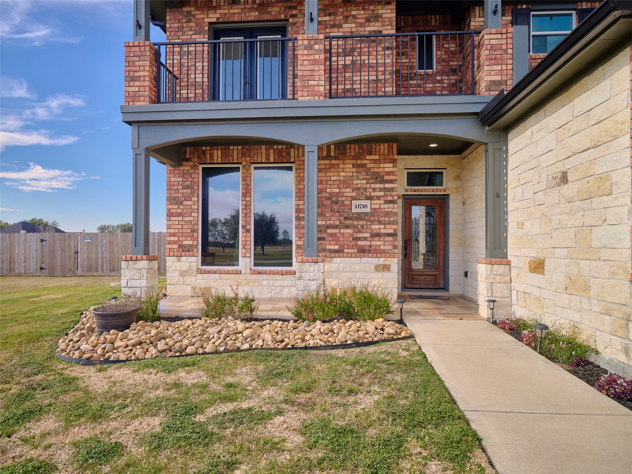 11718 Casadores Lane Property Photo 6