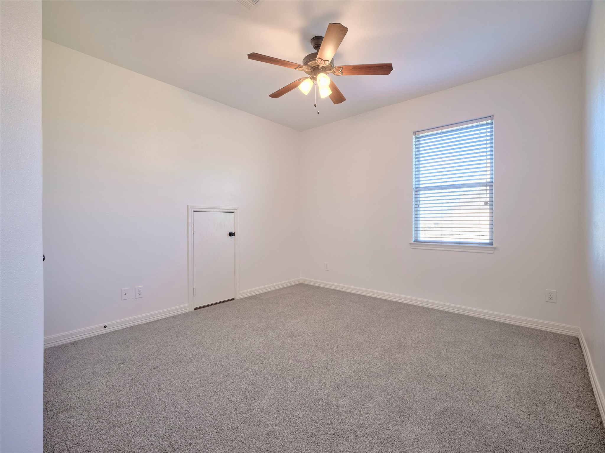 11718 Casadores Lane Property Photo 33