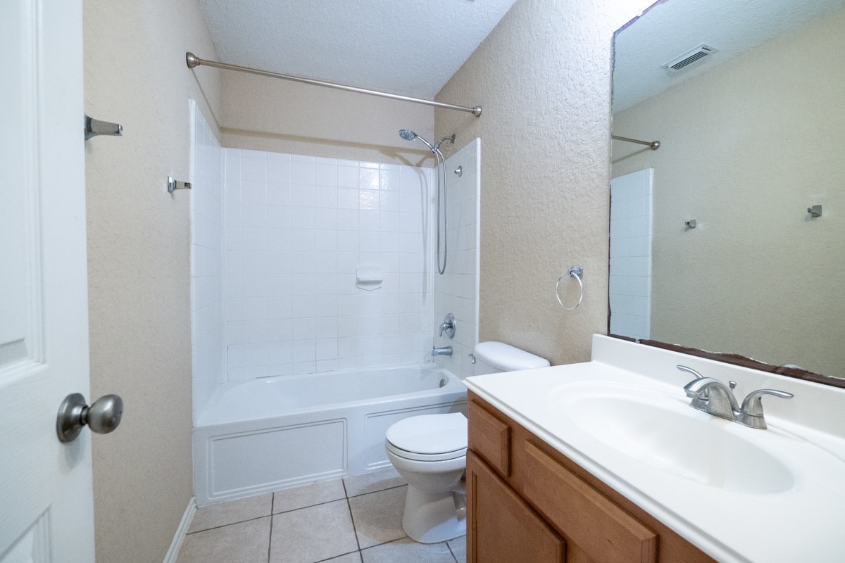 11219 Overland Trail Drive Property Photo 18