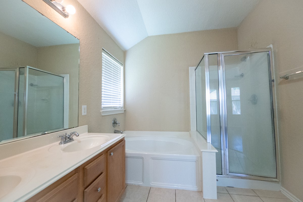 11219 Overland Trail Drive Property Photo 24
