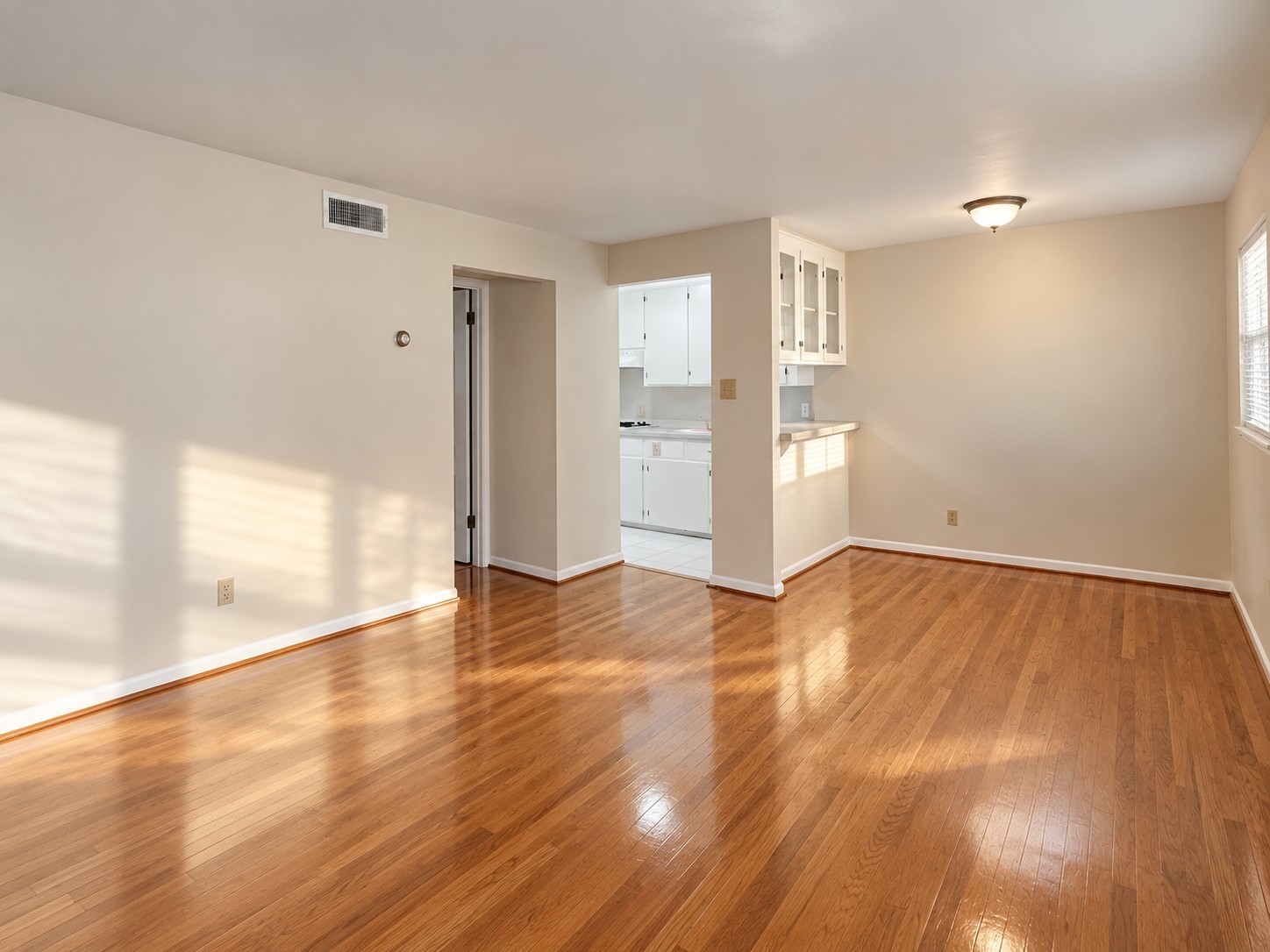 3420 Mount Vernon Street 4 Property Photo 1