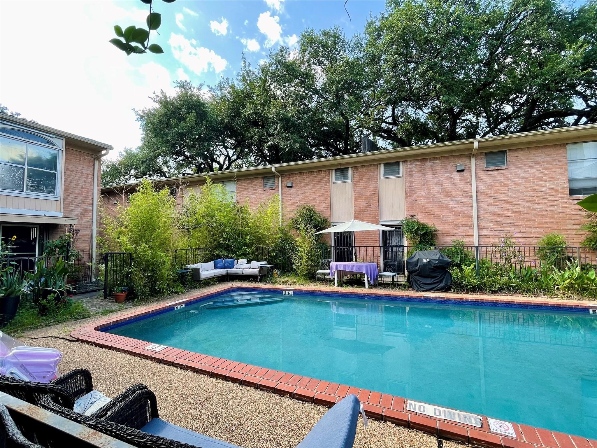 3420 Mount Vernon Street 4 Property Photo 10