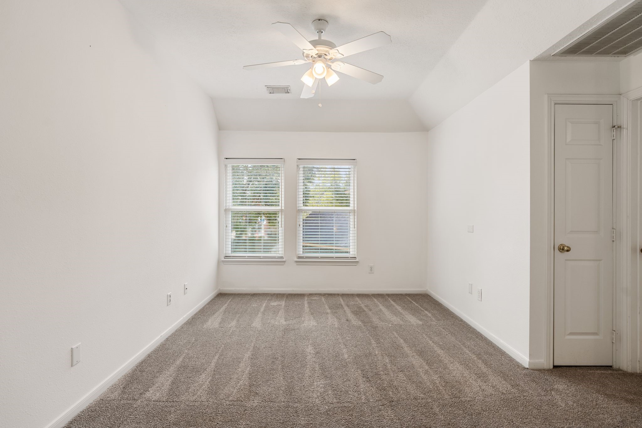 19603 Piney Place Court Property Photo 26