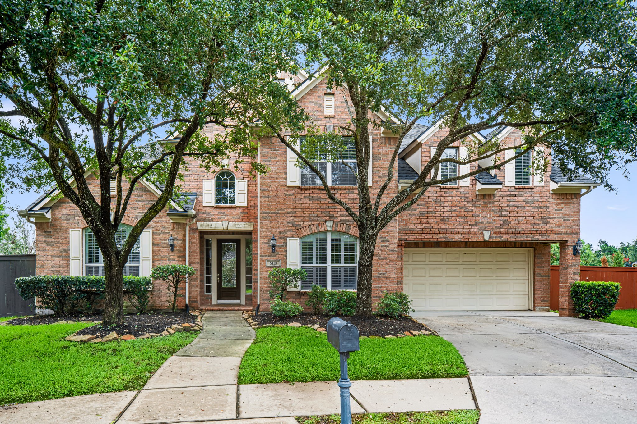 6118 Durango Bay Lane Property Photo 1