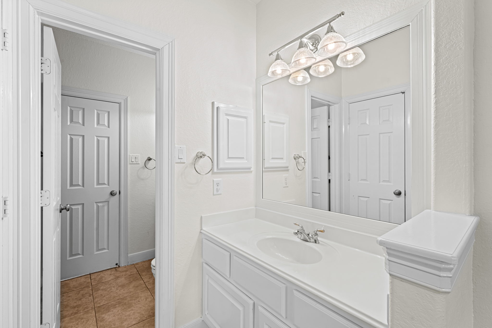 6118 Durango Bay Lane Property Photo 7