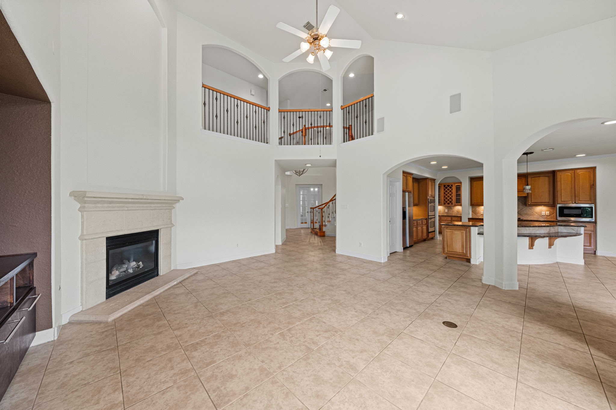 6118 Durango Bay Lane Property Photo 9