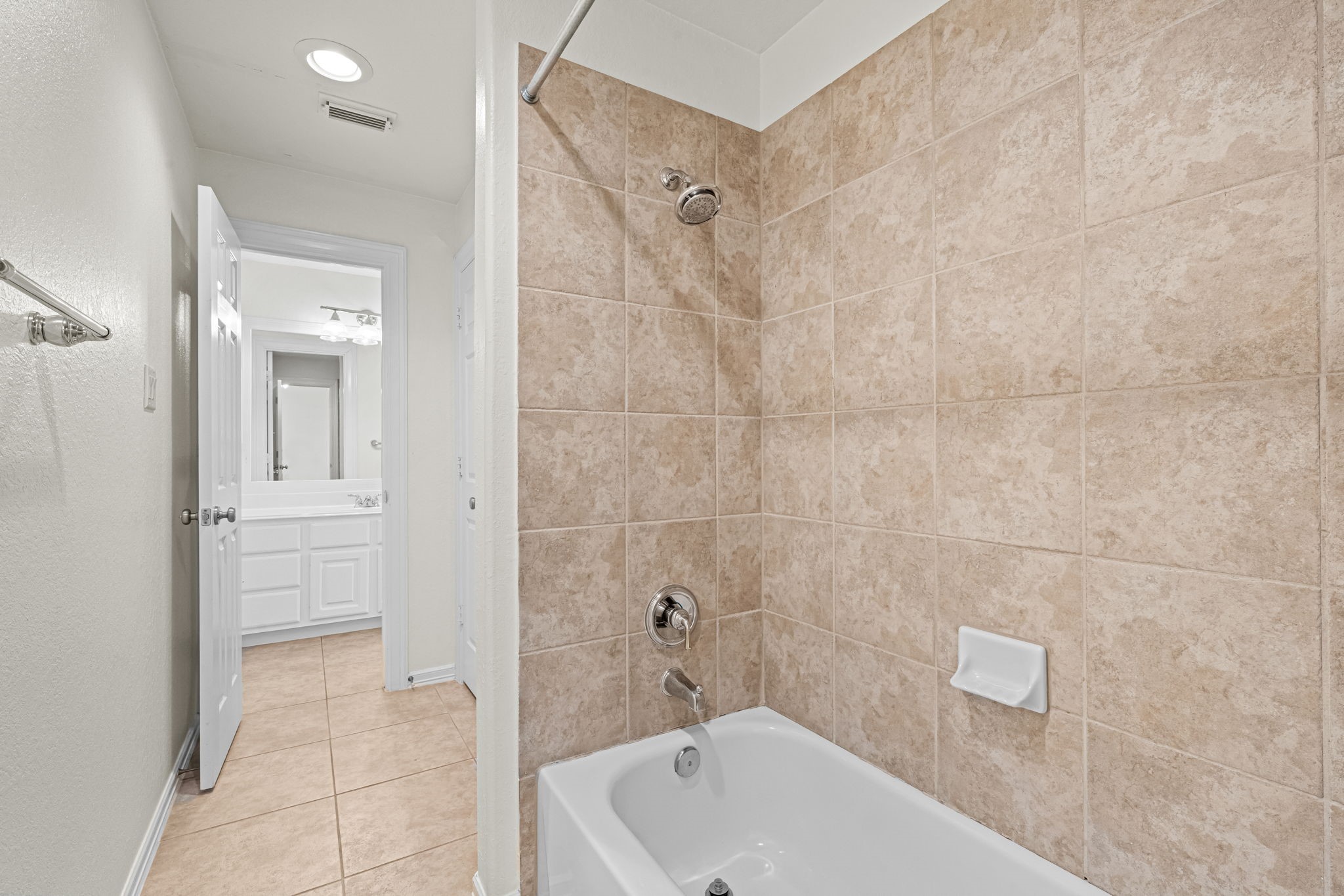 6118 Durango Bay Lane Property Photo 23
