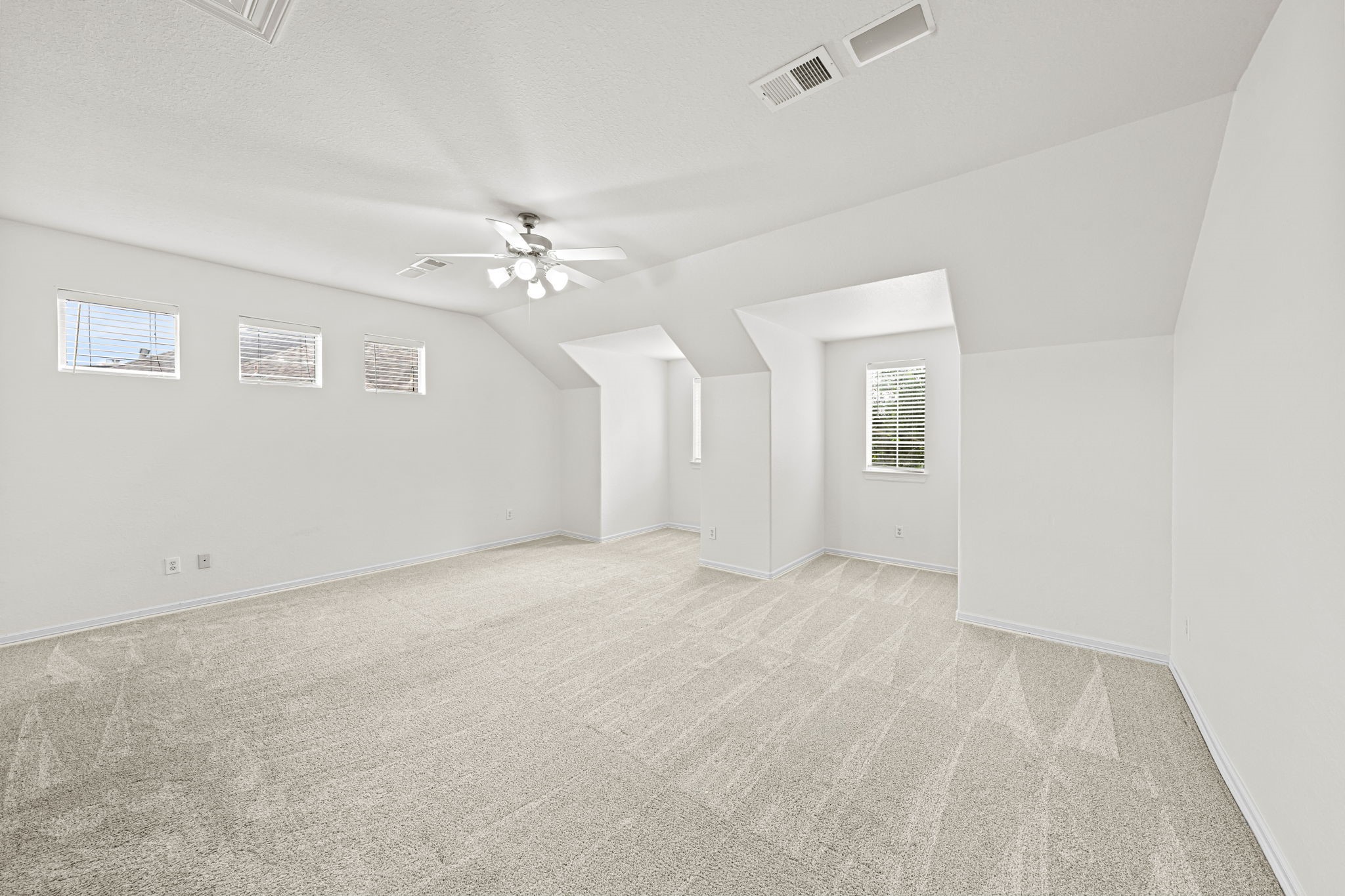 6118 Durango Bay Lane Property Photo 28