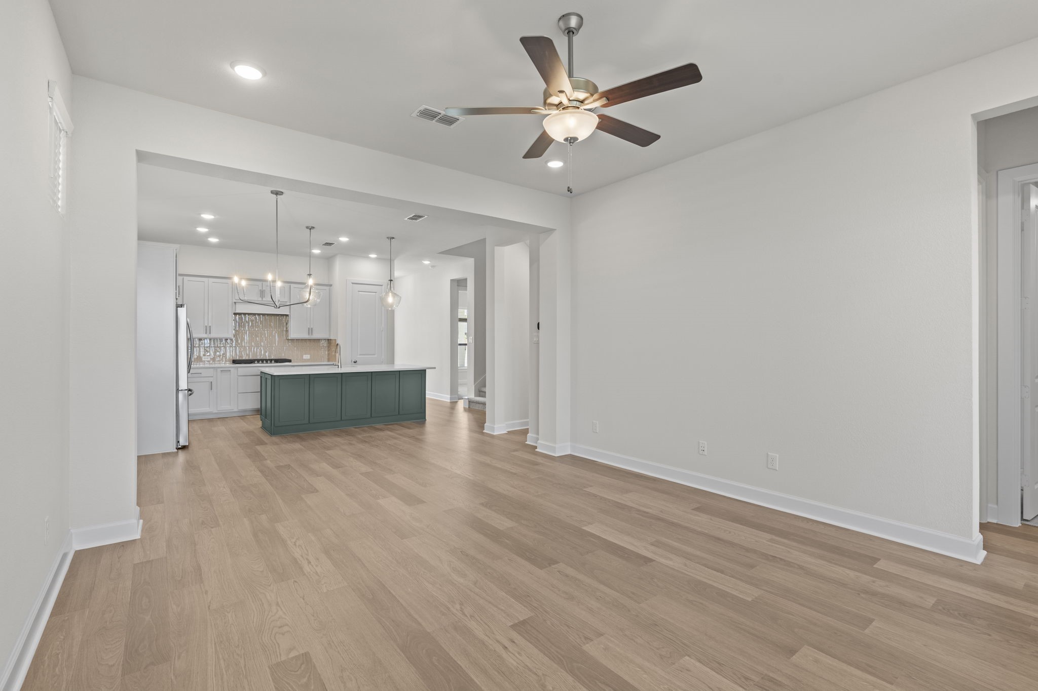 2718 Cottage Place Property Photo 10