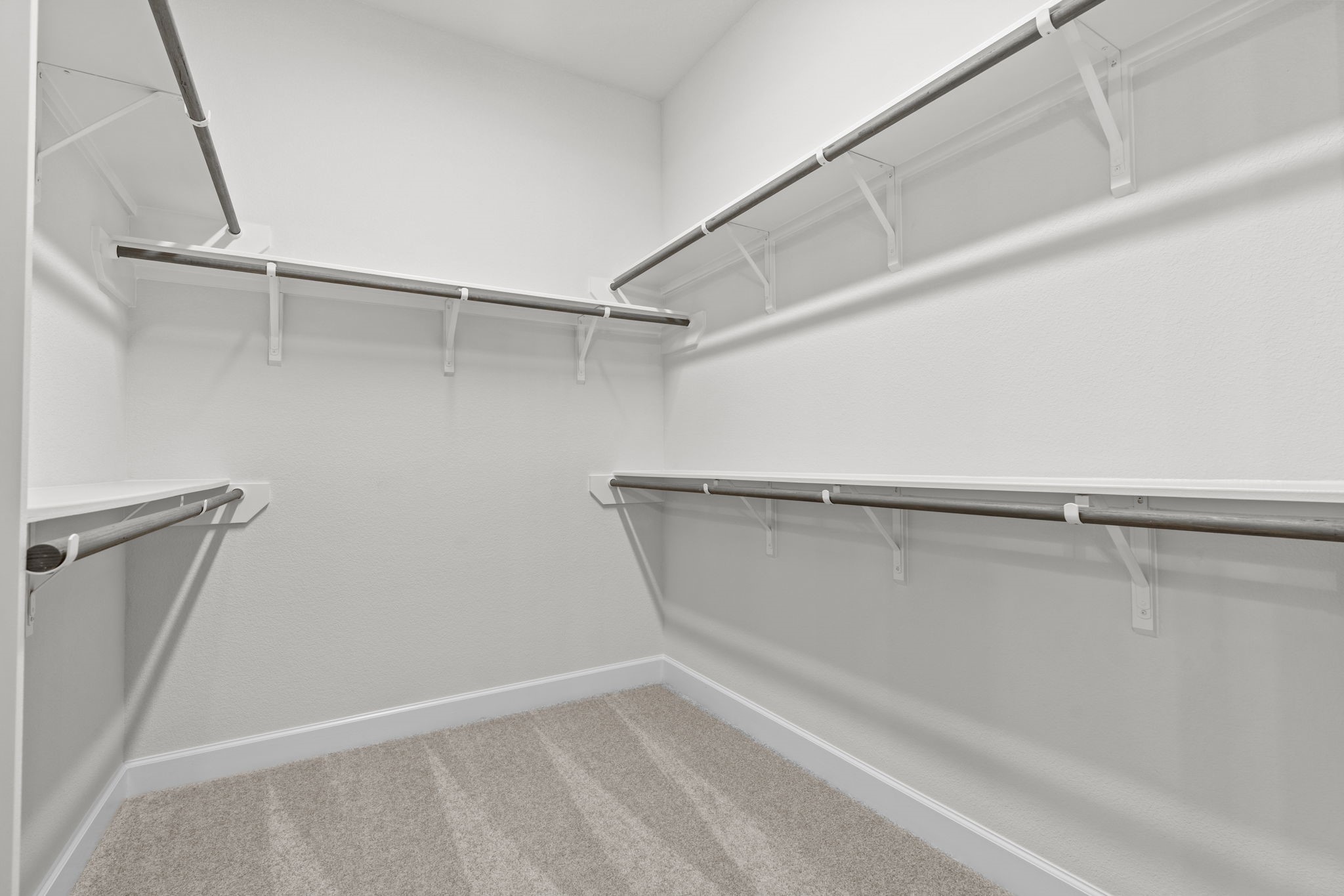2718 Cottage Place Property Photo 11