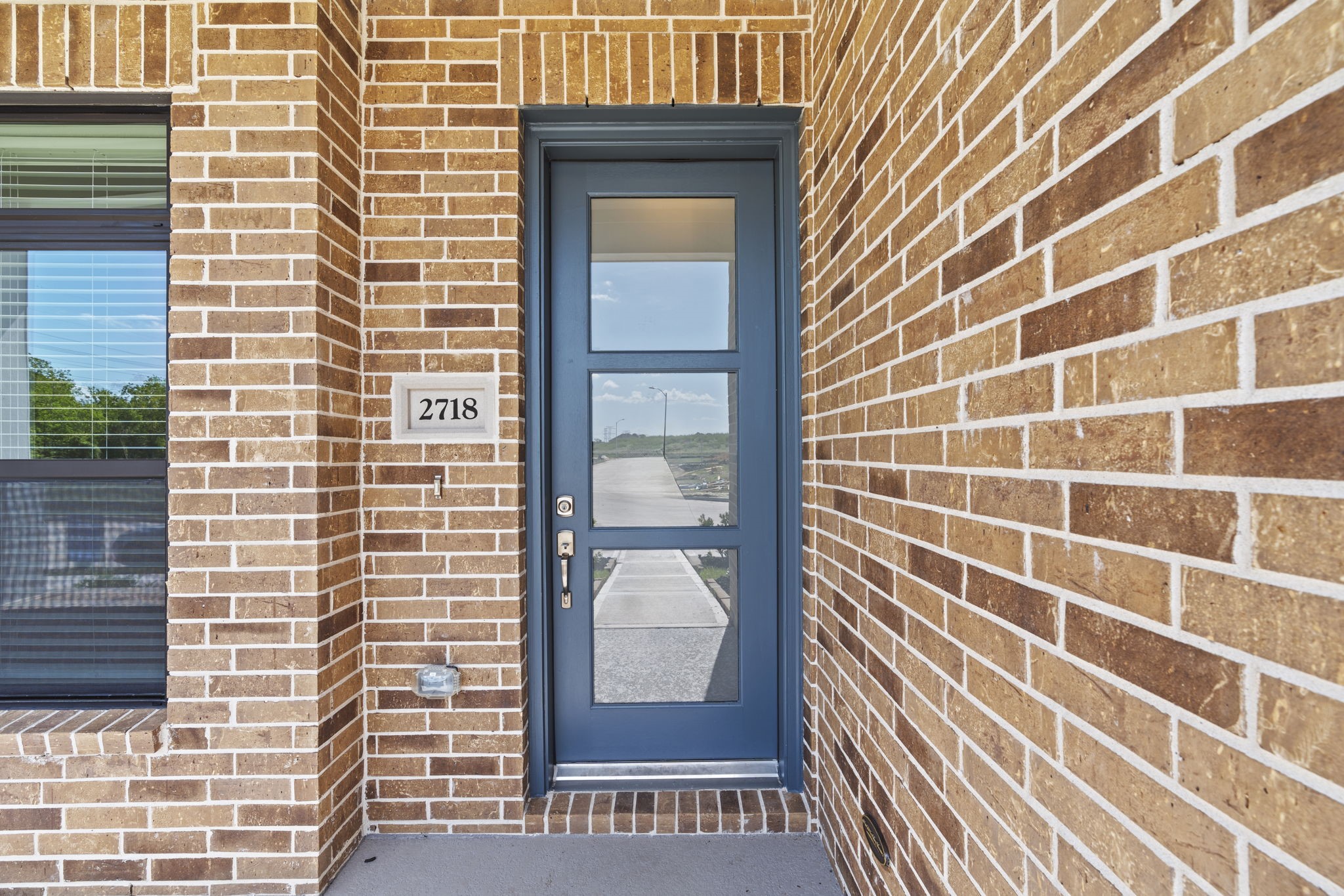 2718 Cottage Place Property Photo 13