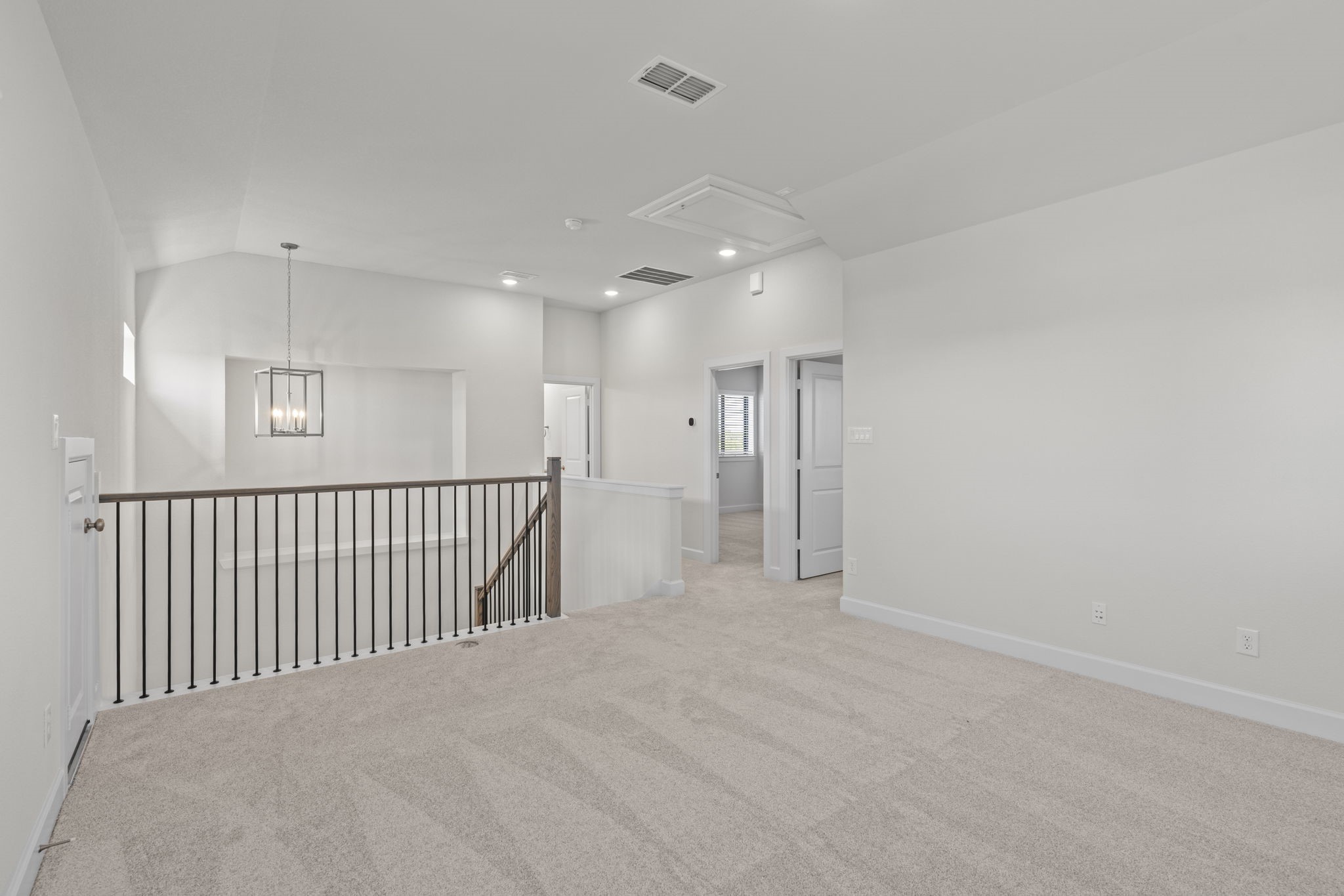 2718 Cottage Place Property Photo 21