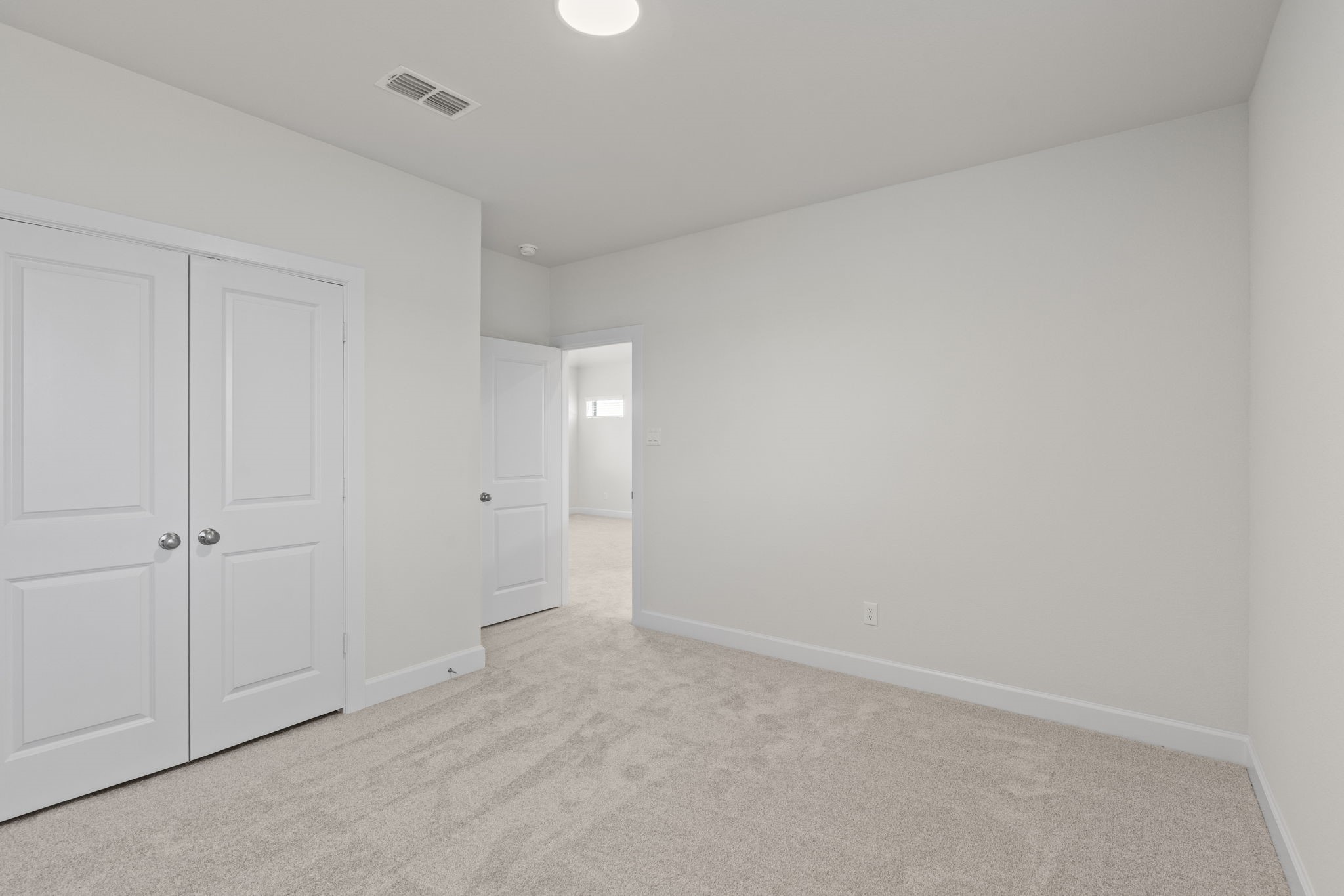2718 Cottage Place Property Photo 22