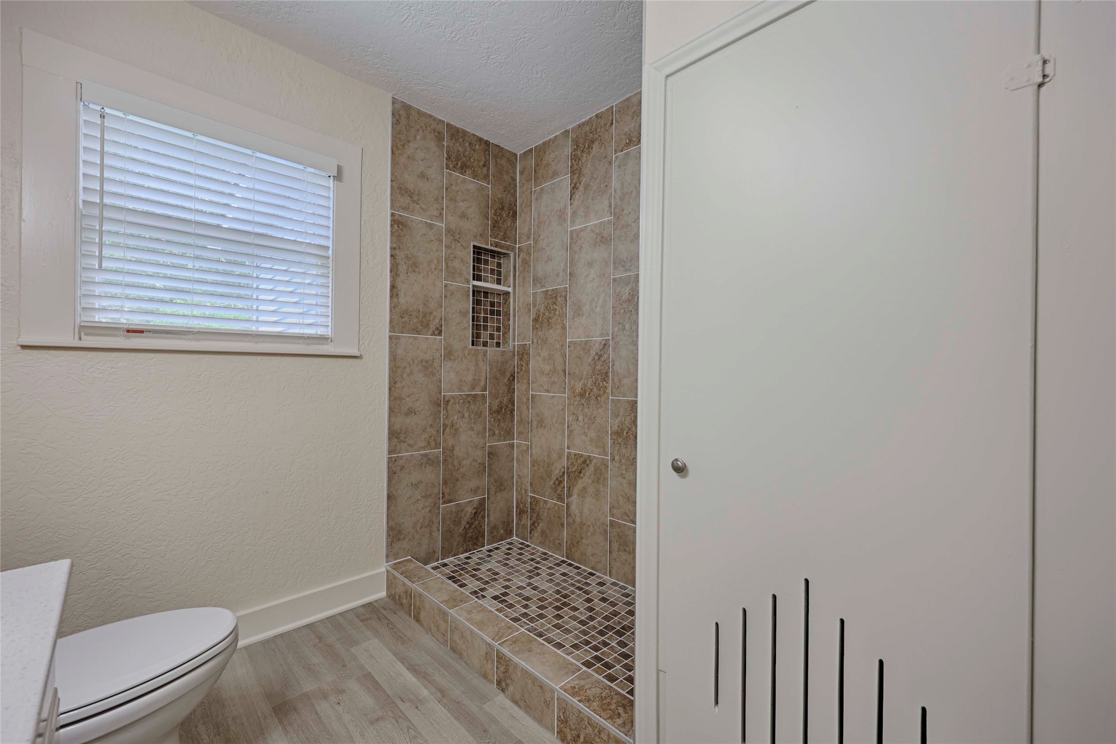 903 N Glendale Street Property Photo 12