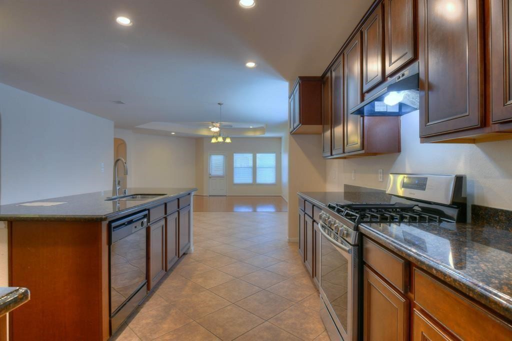 4711 Bellows View Drive Property Photo 11