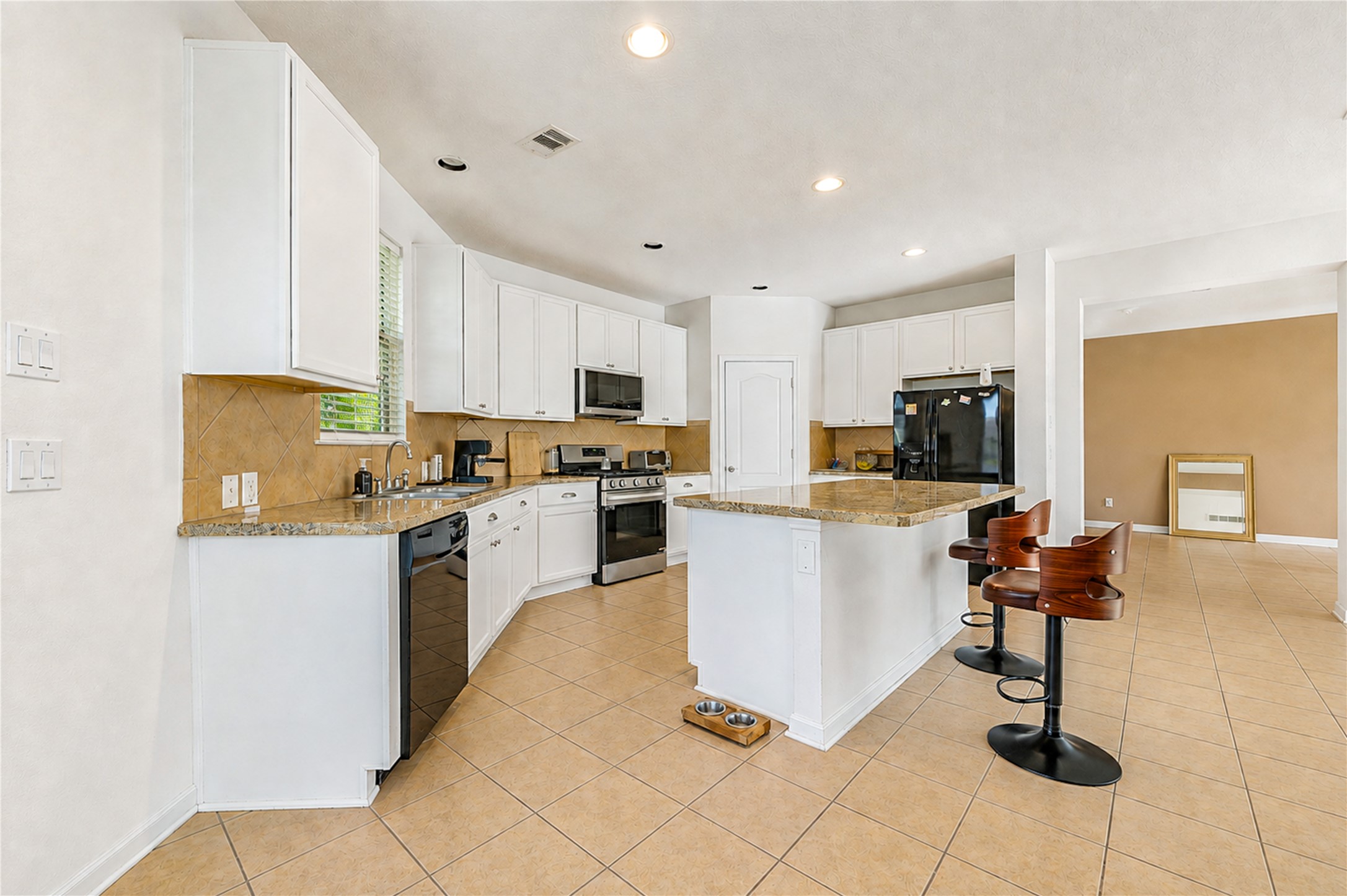 2615 Skyview Moon Drive Property Photo 13