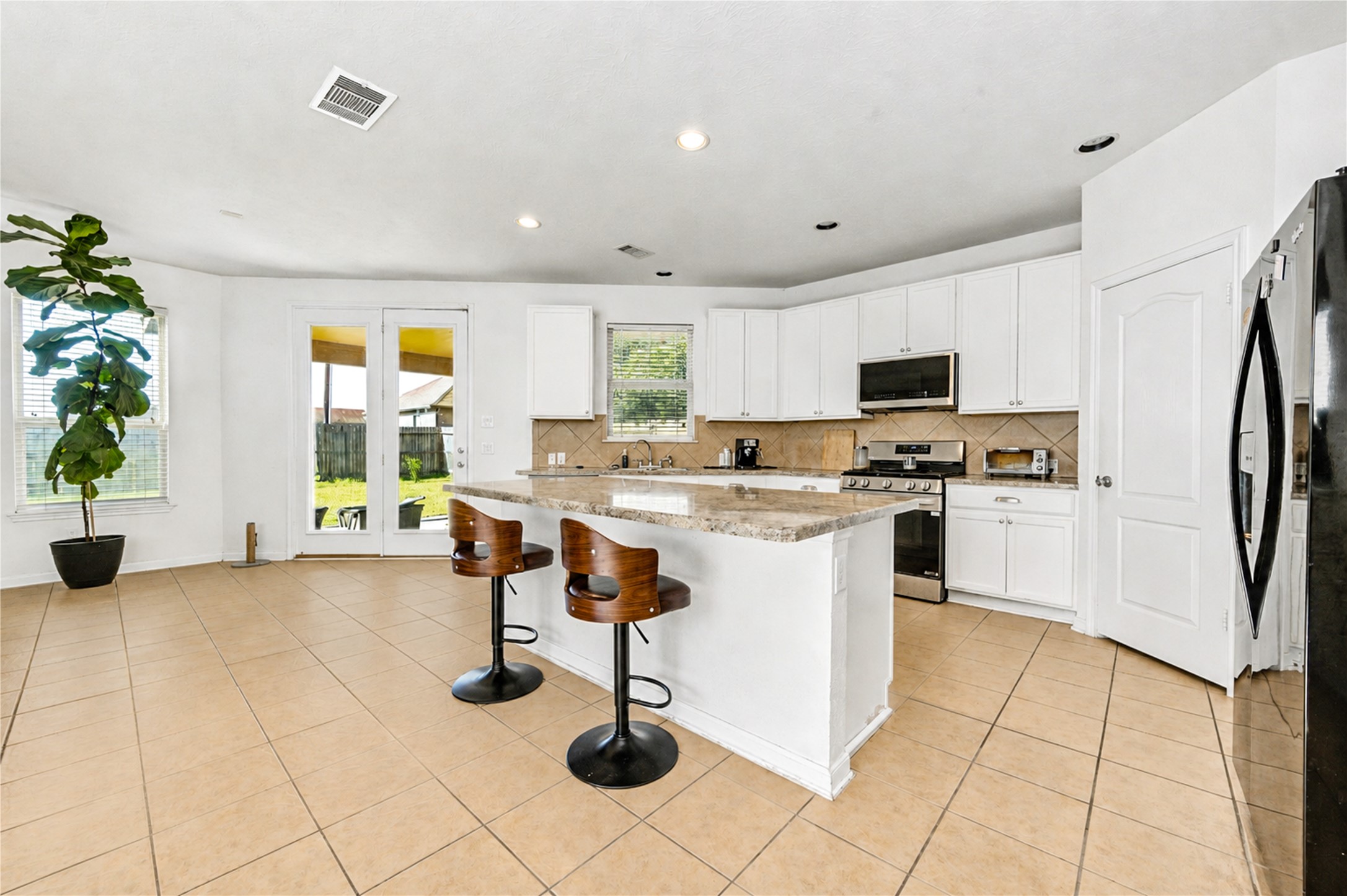 2615 Skyview Moon Drive Property Photo 15