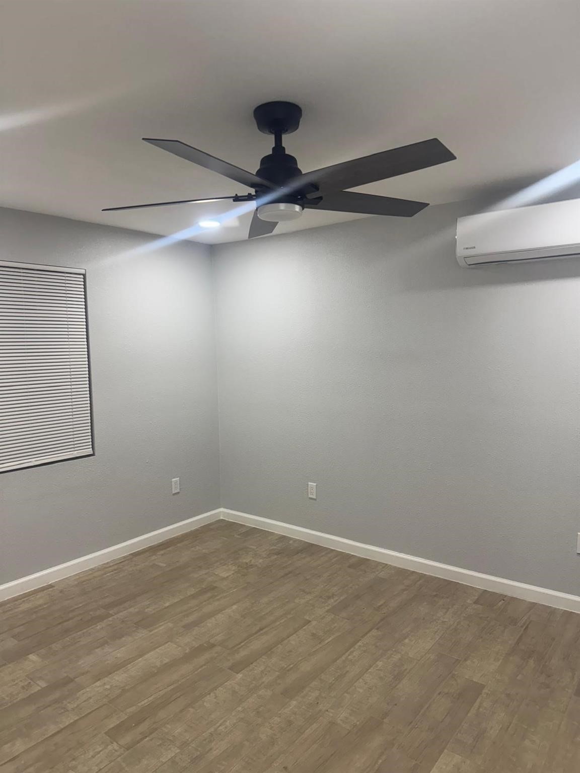8226 Darlington Dr Drive A Property Photo 3