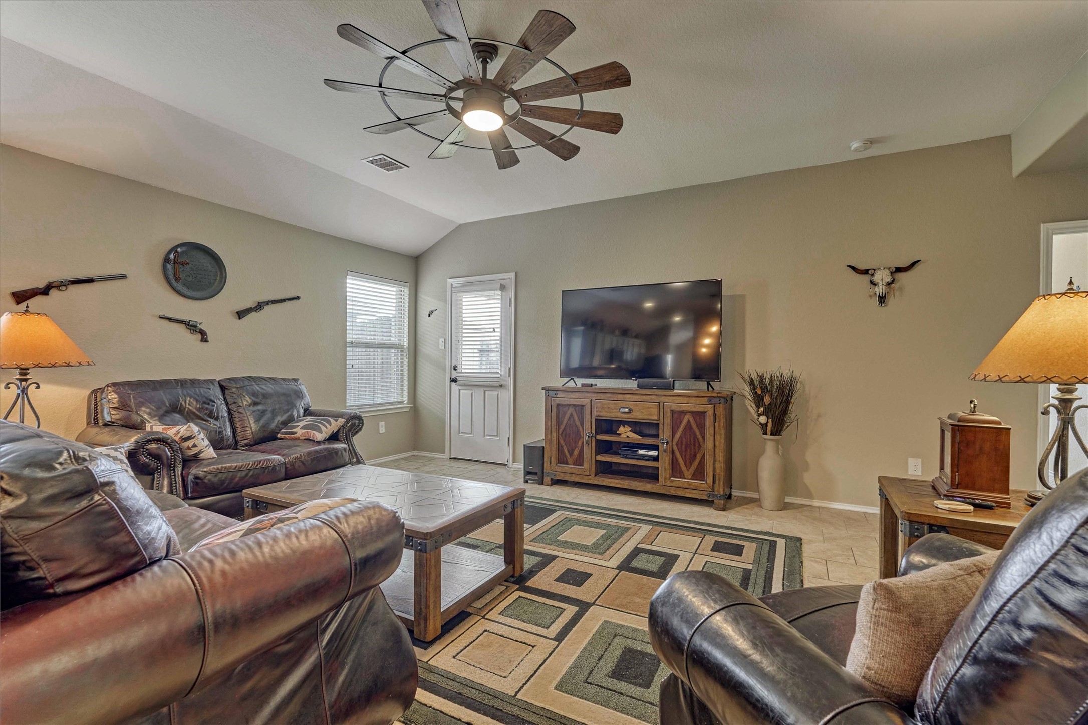 23415 Robbers Nest Drive Property Photo 15