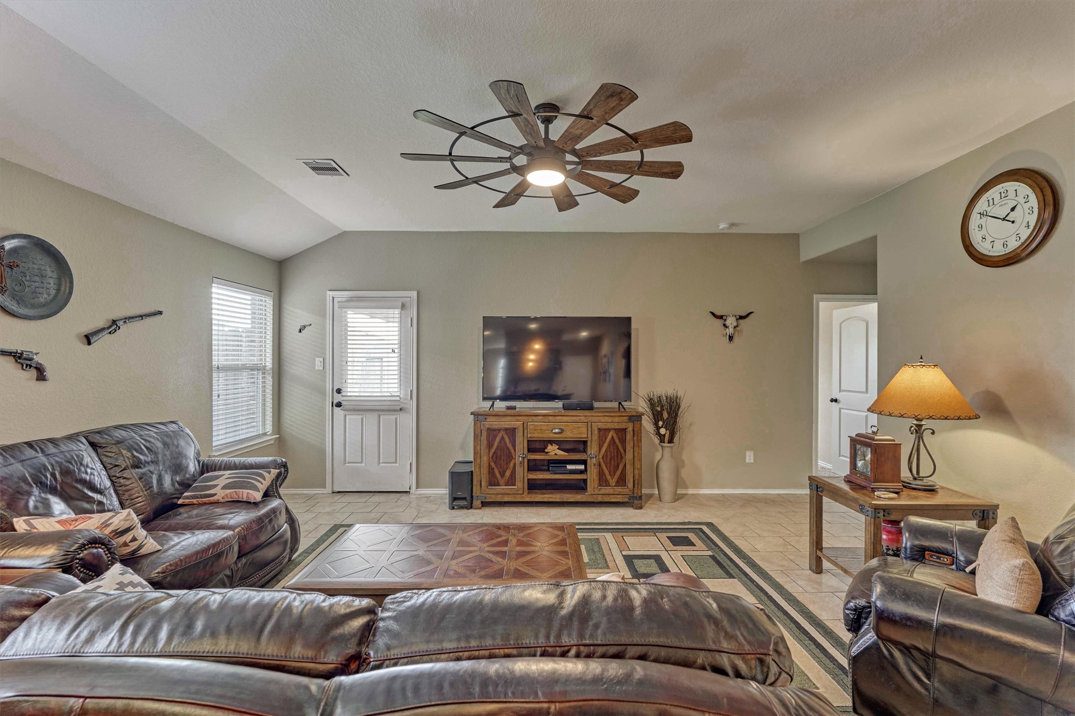 23415 Robbers Nest Drive Property Photo 16