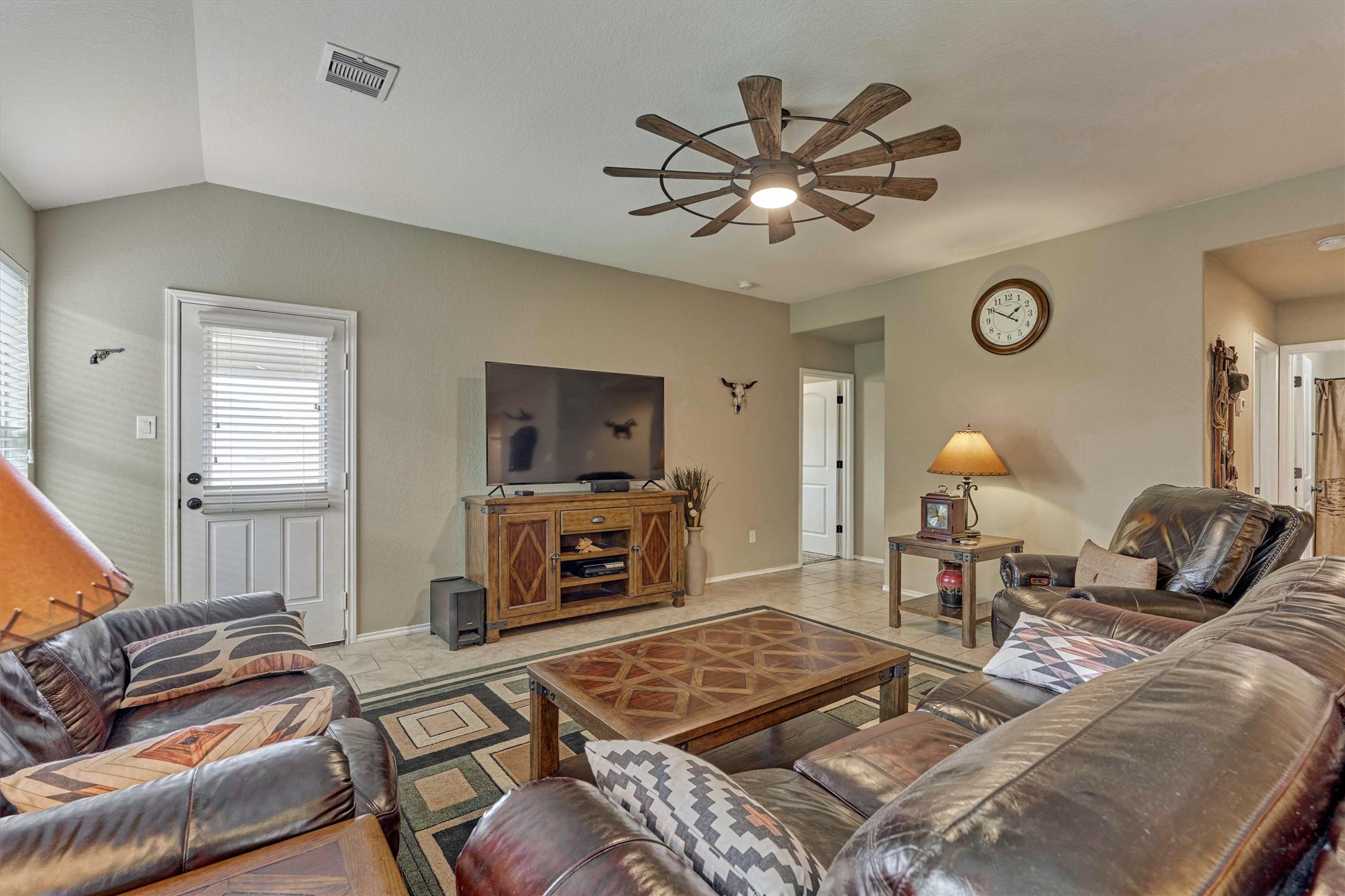 23415 Robbers Nest Drive Property Photo 17