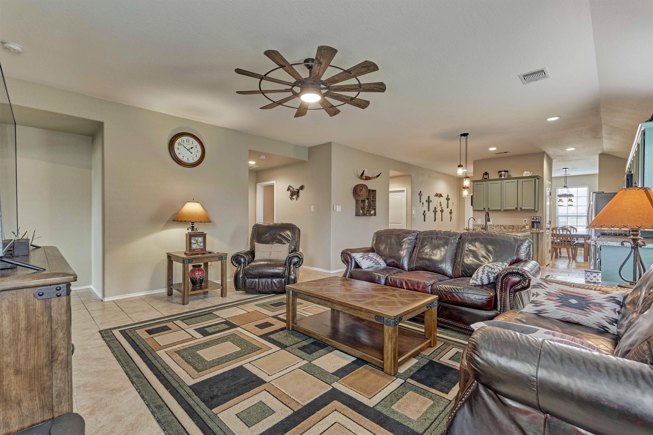 23415 Robbers Nest Drive Property Photo 18