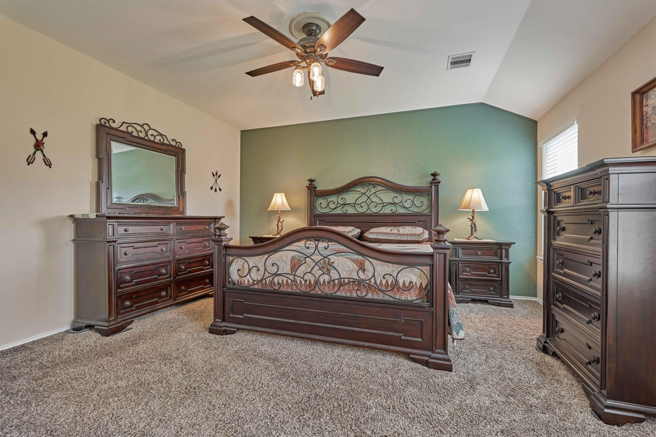 23415 Robbers Nest Drive Property Photo 20