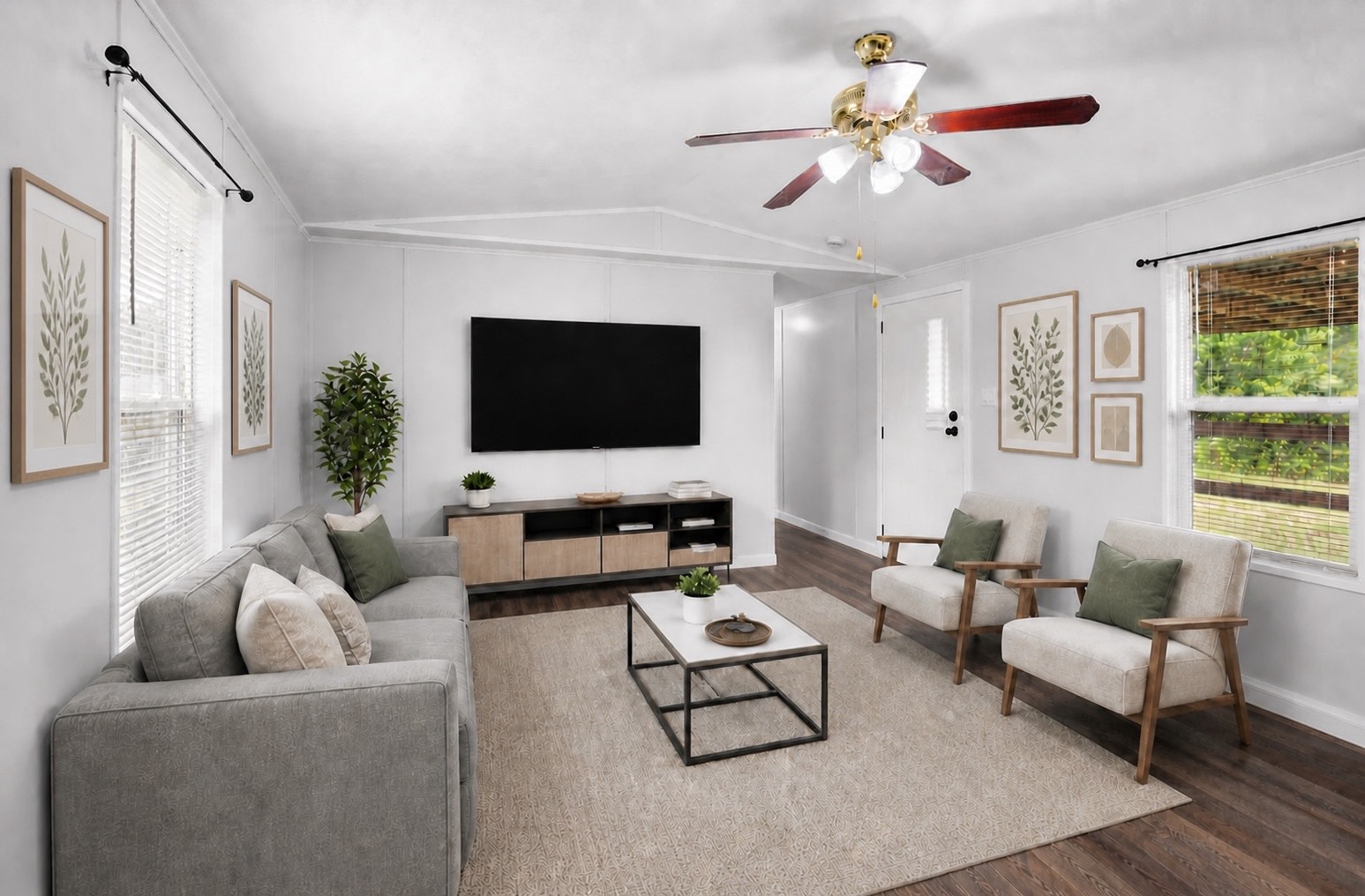 6304 Sexto Street Property Photo 4