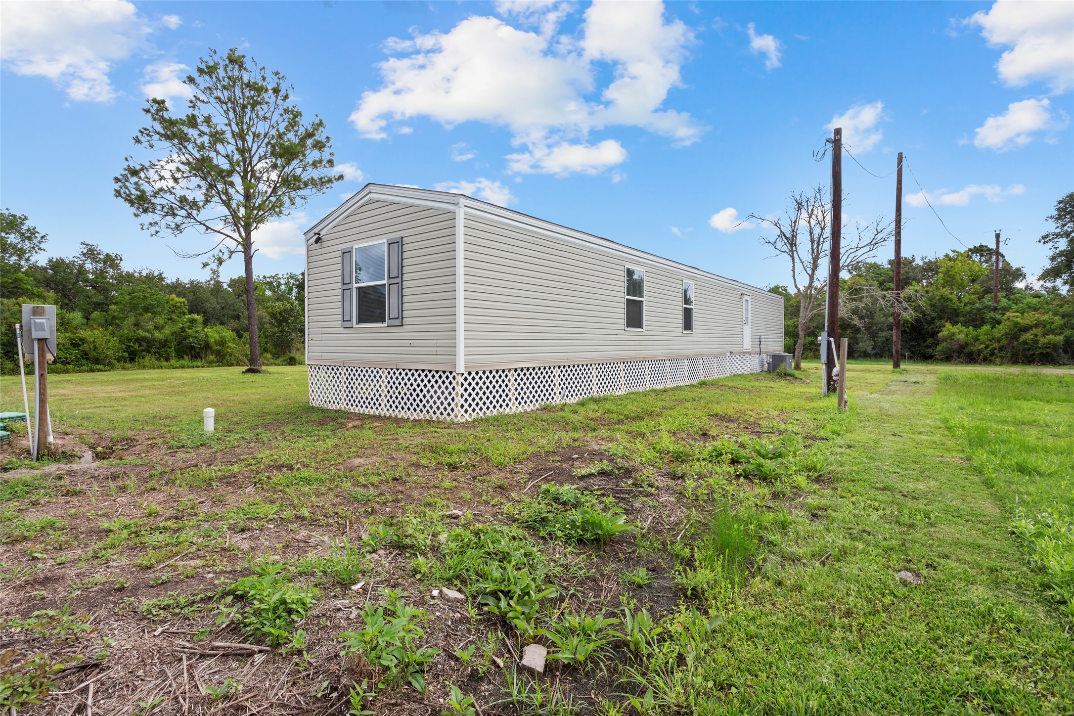 6304 Sexto Street Property Photo 6