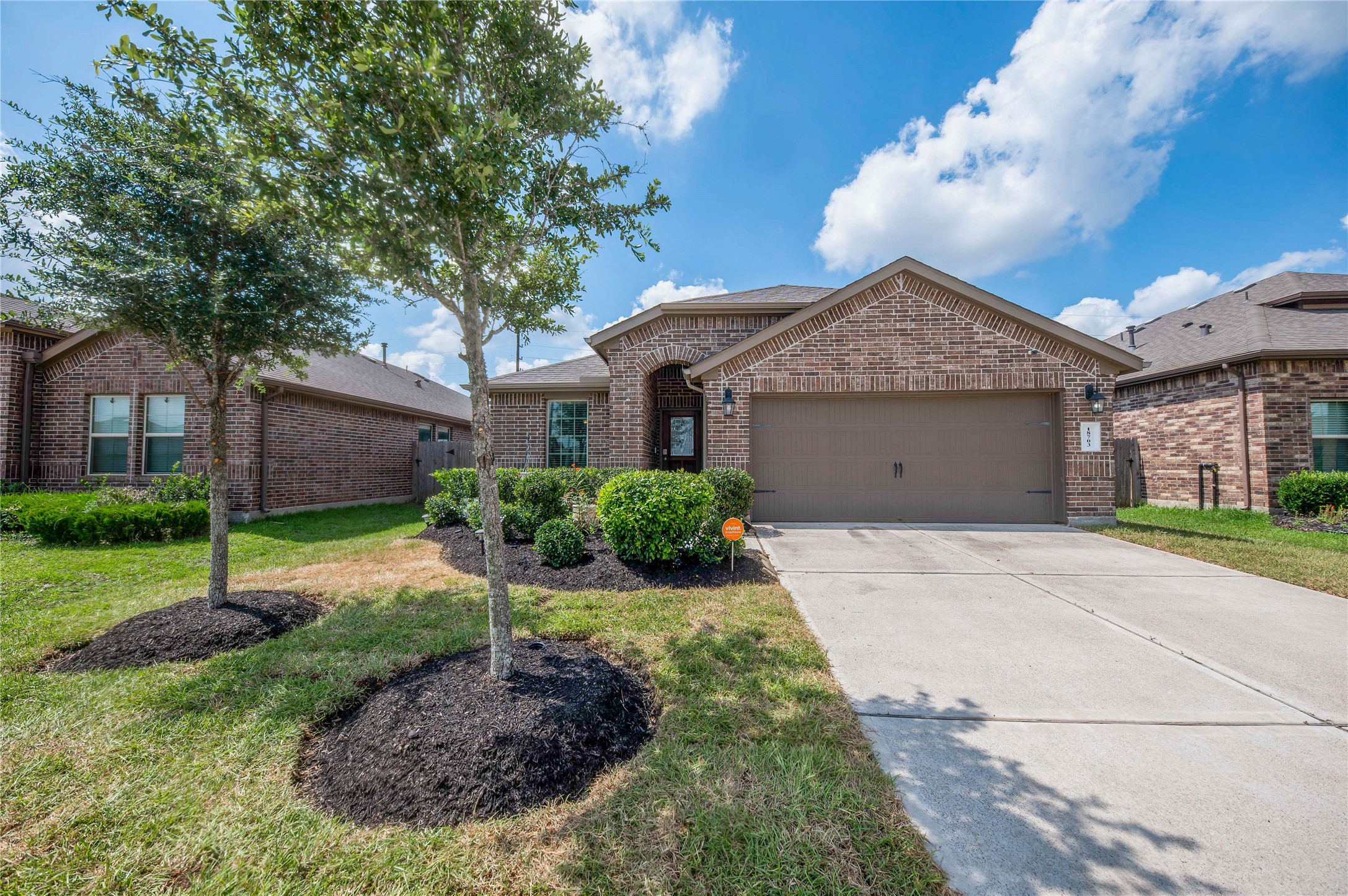 18703 Camden Heights Lane Property Photo 1