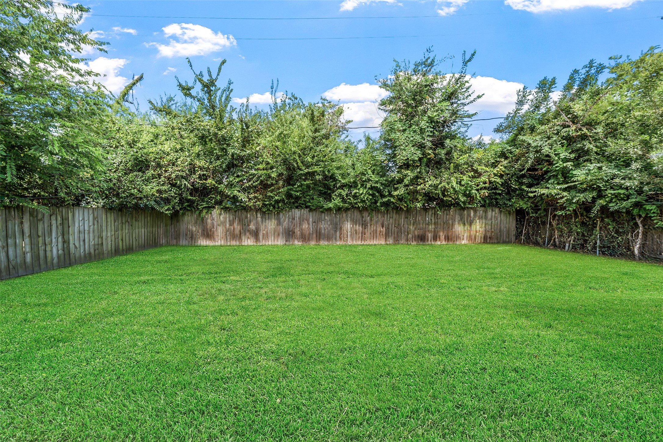 2510 Munger Street Property Photo 28