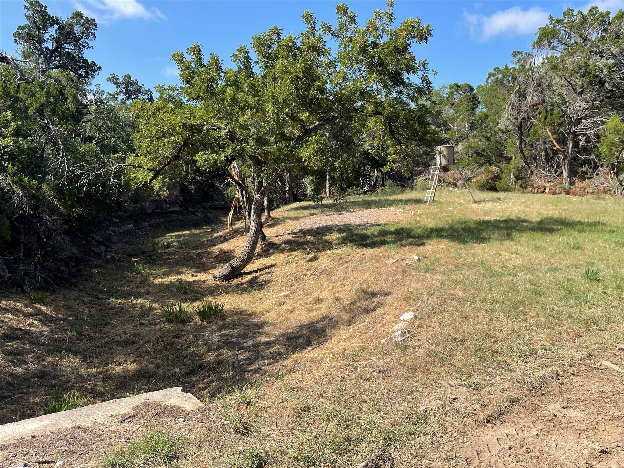 2700 Hillside Circle Property Photo 6