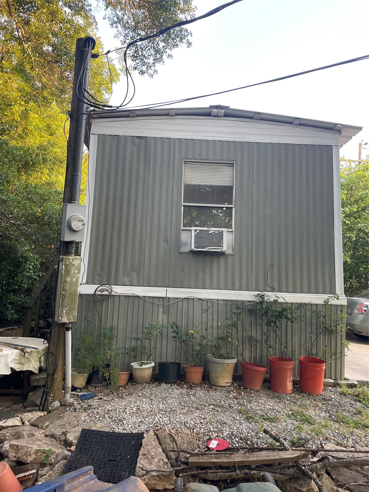 1407 N Sycamore Drive Property Photo 6